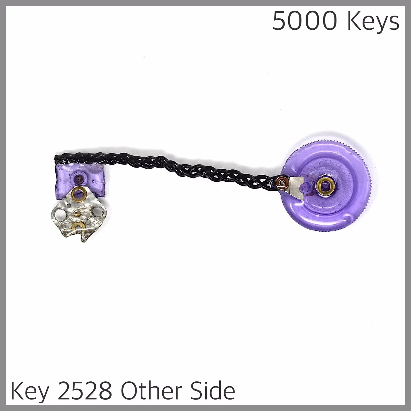 Key 2528 Other Side.JPG