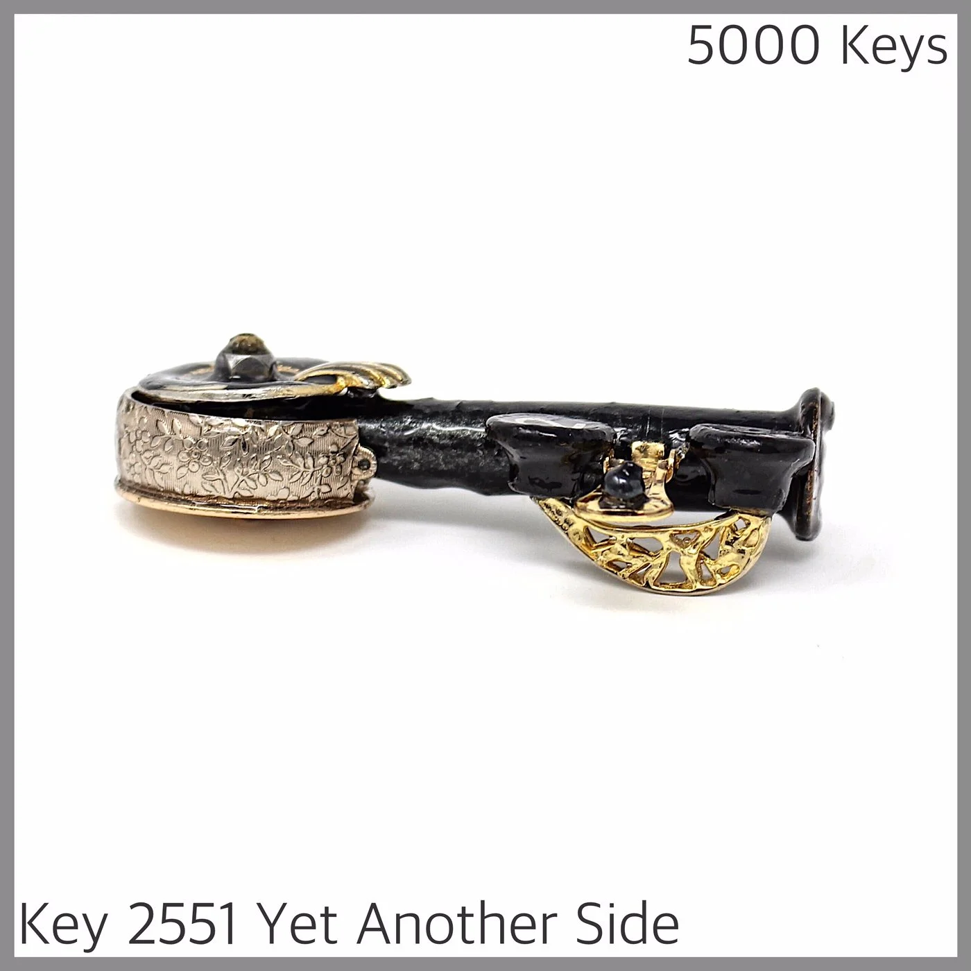 Key 2551 Yet Another SIde.JPG