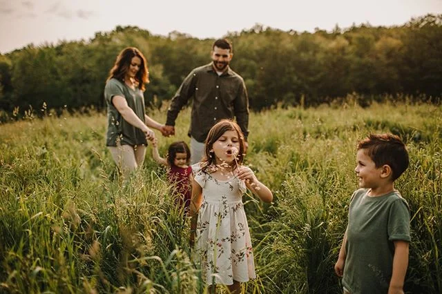 I love trees farms and apple orchards , BUT you can’t beat this spring golden hour, dandelions and tall grass 🌞 love your beautiful family Jessica! .
.
.
.
.
.
.
#letthemexplore #dearphotographer #dpmagfaves #lookslikefilm #wildandbravelittles #the_camera_clique #thefamilynarrative #lookslikefilmkids #littleandbrave #beunraveled #massachusettsphotographer #newenglandphotographer #clickinmoms #cameramama #candidchildhood #thelifestylecollective #lifewellcaptured #thesincerestoryteller #lifestylephotographer #lifestylephotography #inhomesession #unraveledacademy #clickmagazine #thefamilynarrative