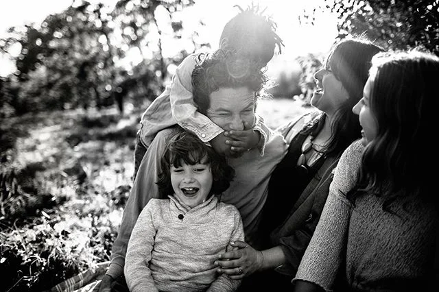 One of my favs 😂 .
.
.
.
.
.
.
.
.
#letthemexplore #dearphotographer #dpmagfaves #lookslikefilm #wildandbravelittles #the_camera_clique #thefamilynarrative #lookslikefilmkids #littleandbrave #beunraveled #massachusettsphotographer #newenglandphotographer #clickinmoms #cameramama #candidchildhood #thelifestylecollective #lifewellcaptured #thesincerestoryteller #lifestylephotographer #lifestylephotography #inhomesession #unraveledacademy #clickmagazine