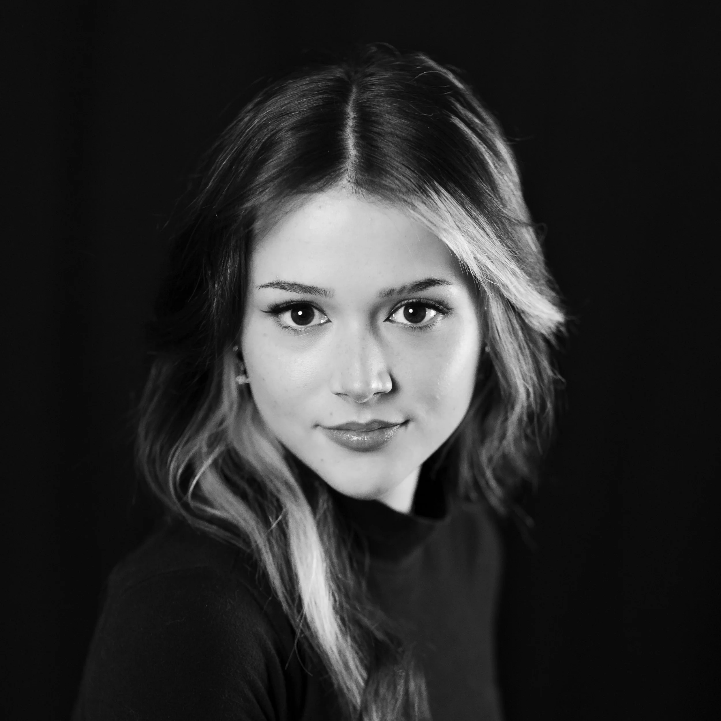  Lydia Dugger, Ensemble 