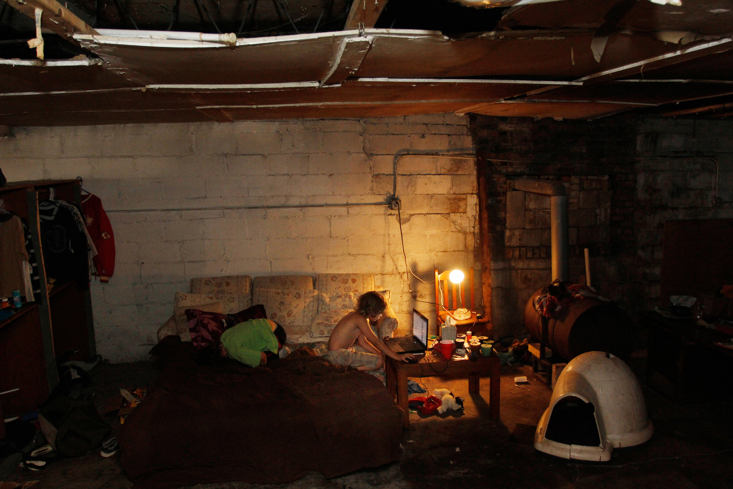 009_20120625_child_poverty.jpg