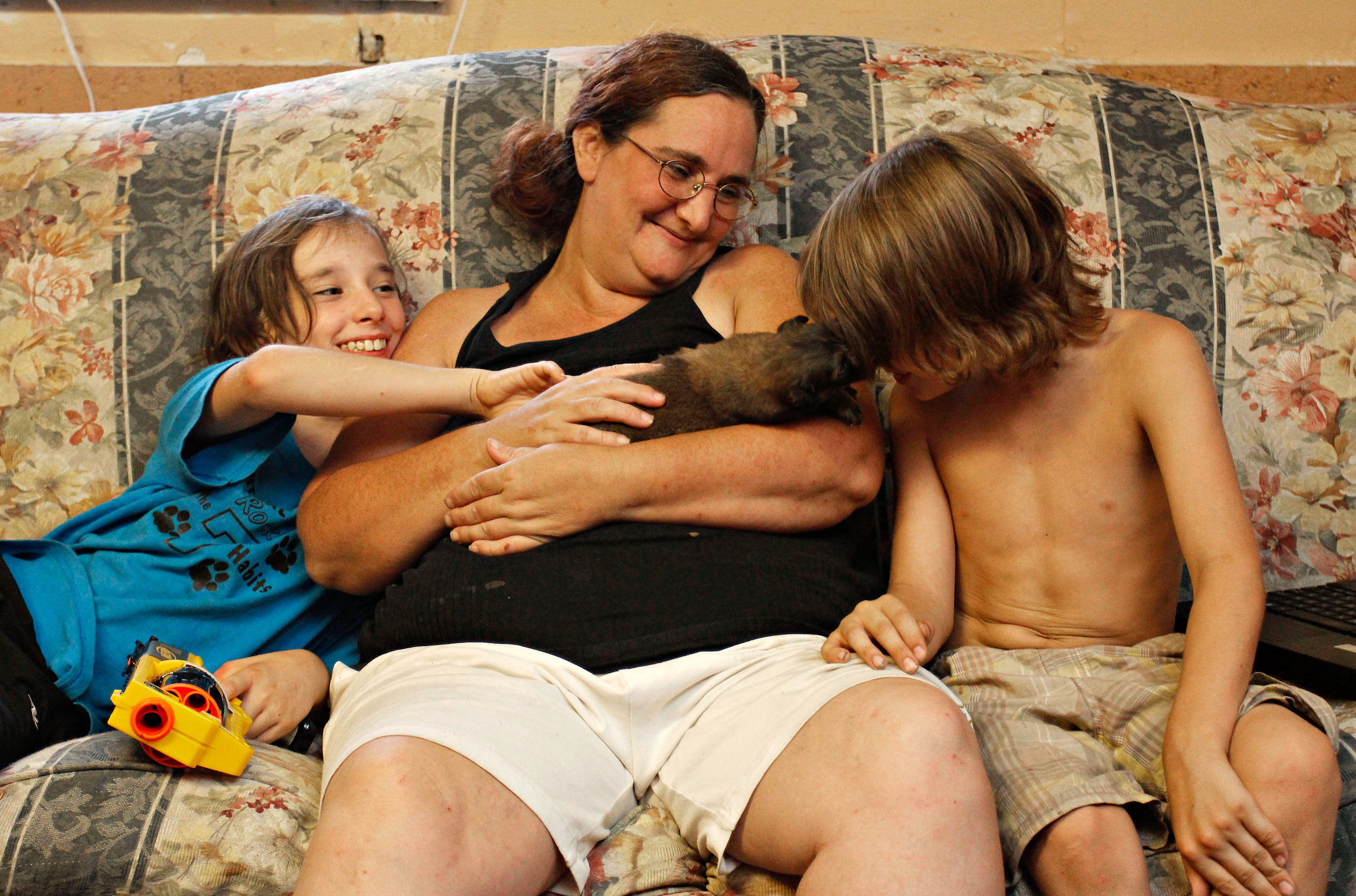010_20120628_child_poverty.jpg