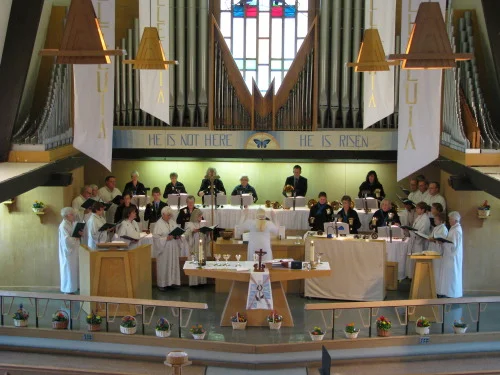 Holy Trinity Chancel Choir and Bells