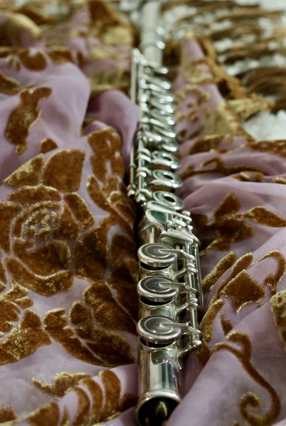 trauma-informed somatic coaching for women online