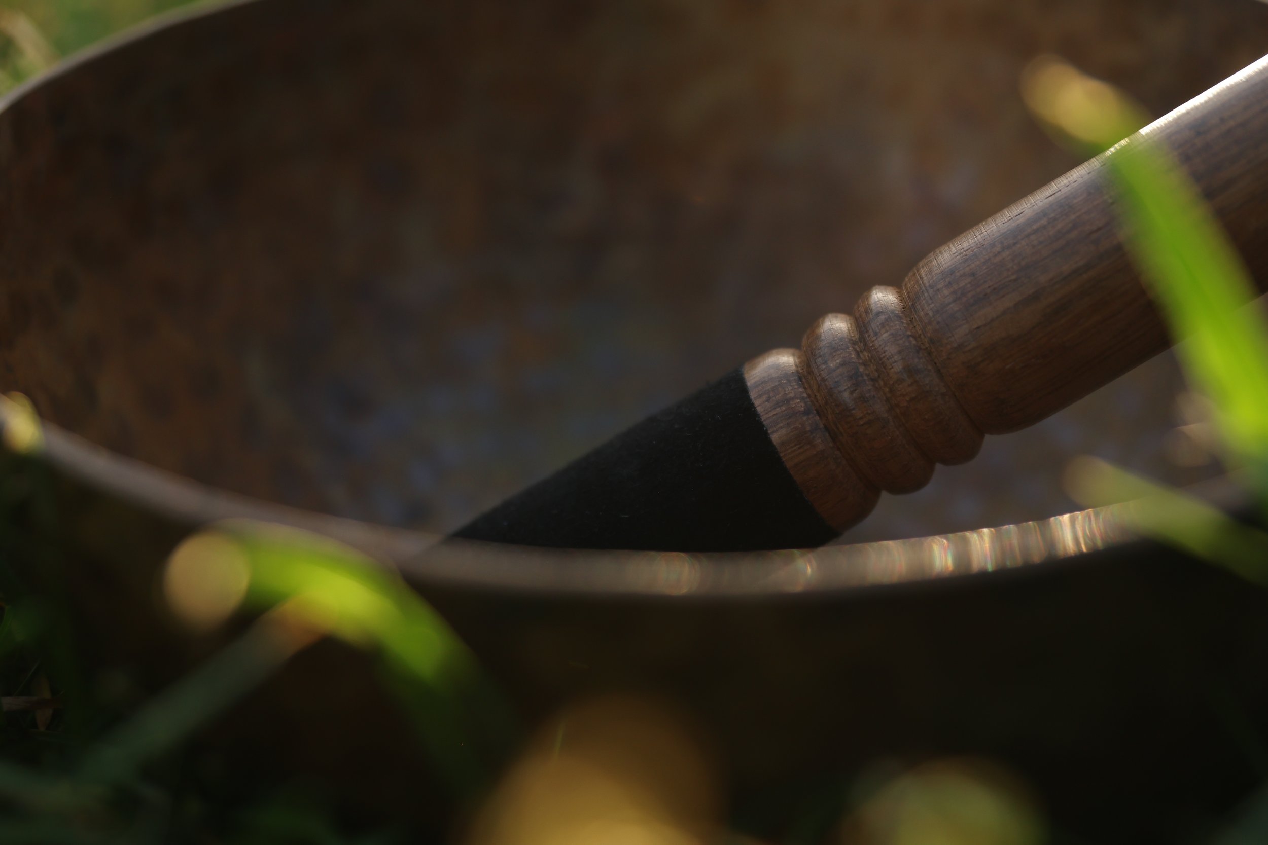 singing bowls sound healing meditation