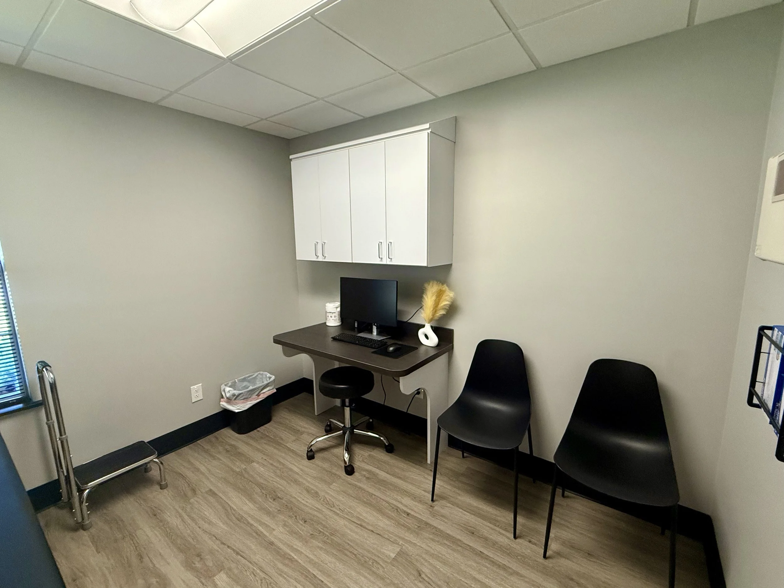Exam Room 1 Inside 1.jpg