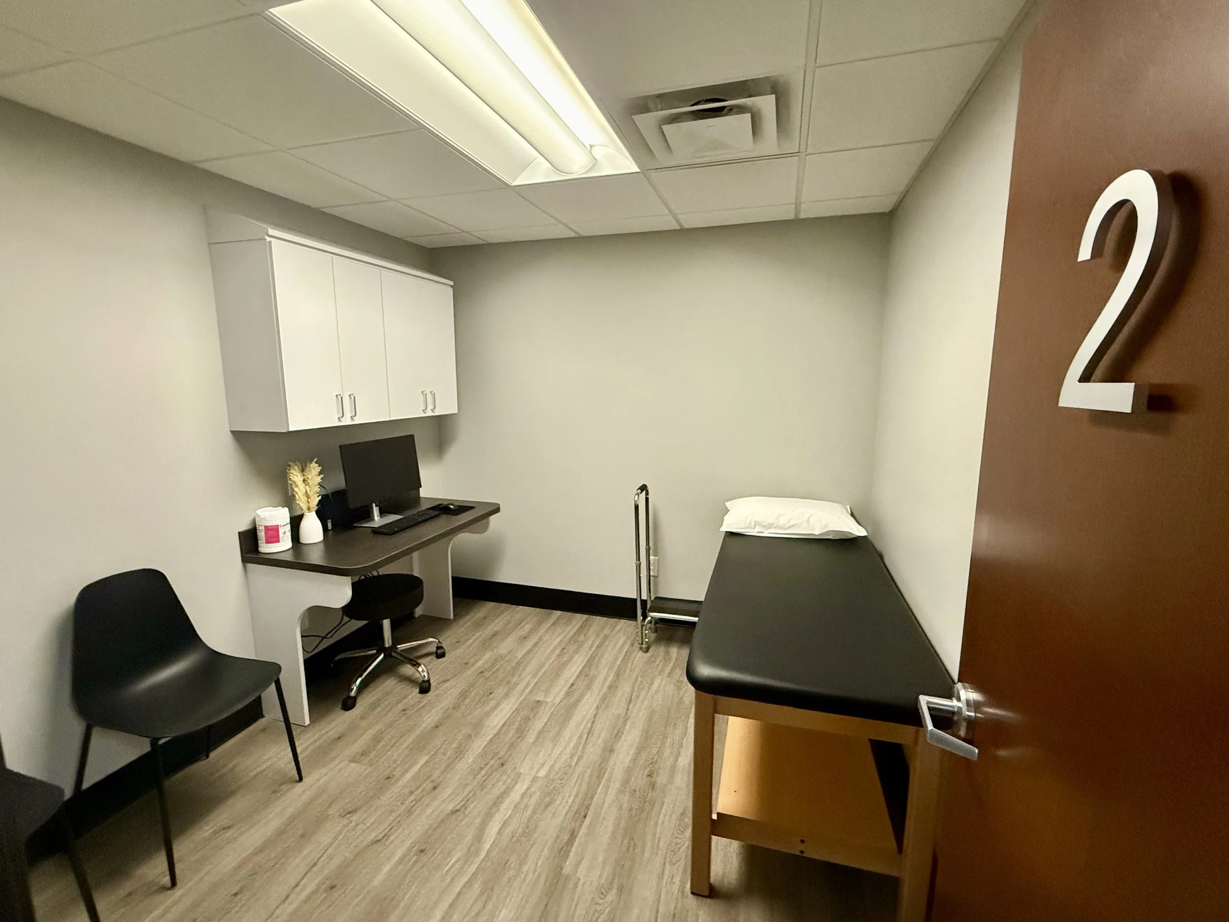 Exam Room 2.jpg