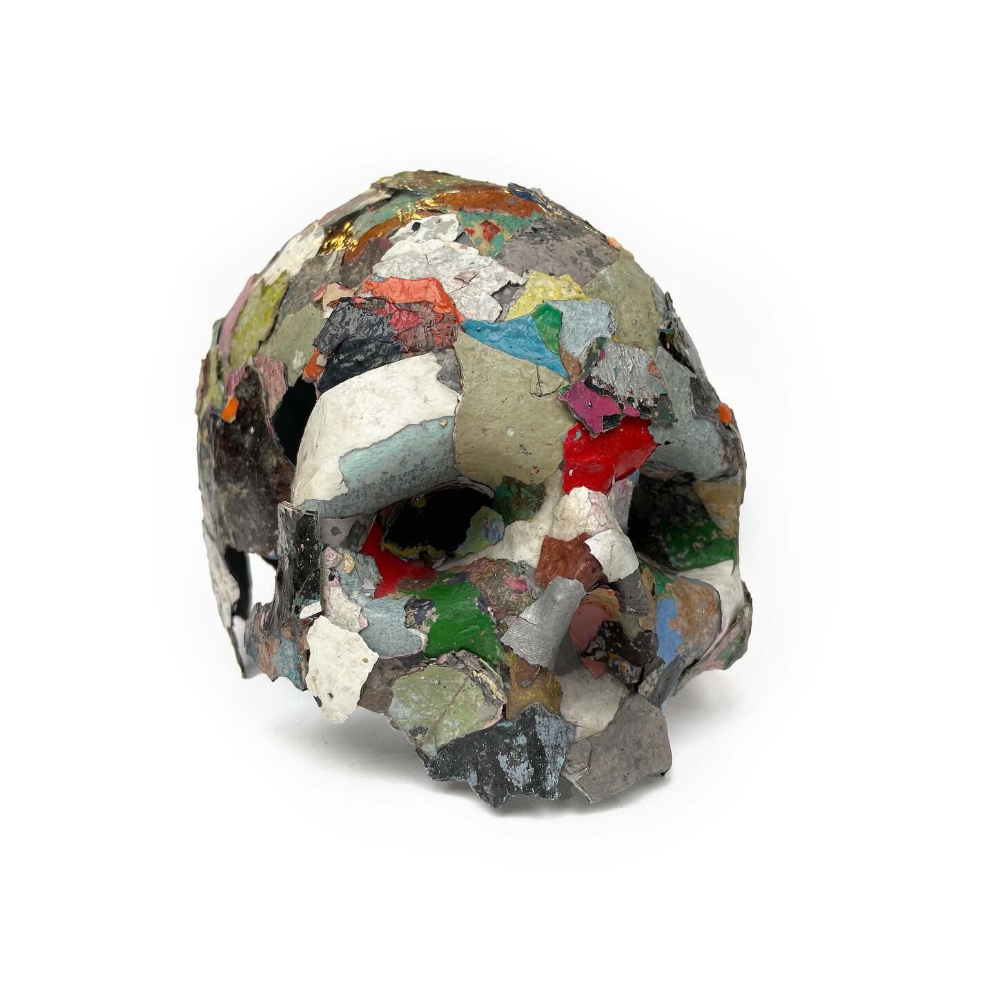 My first skull was made for my solo show @bsmtspace in London. Titled fractured skull I. First in a series made from graffiti paint layers sourced in the streets. The paint for this one comes from the wall of fame in Arnhem the Netherlands. Thick lay