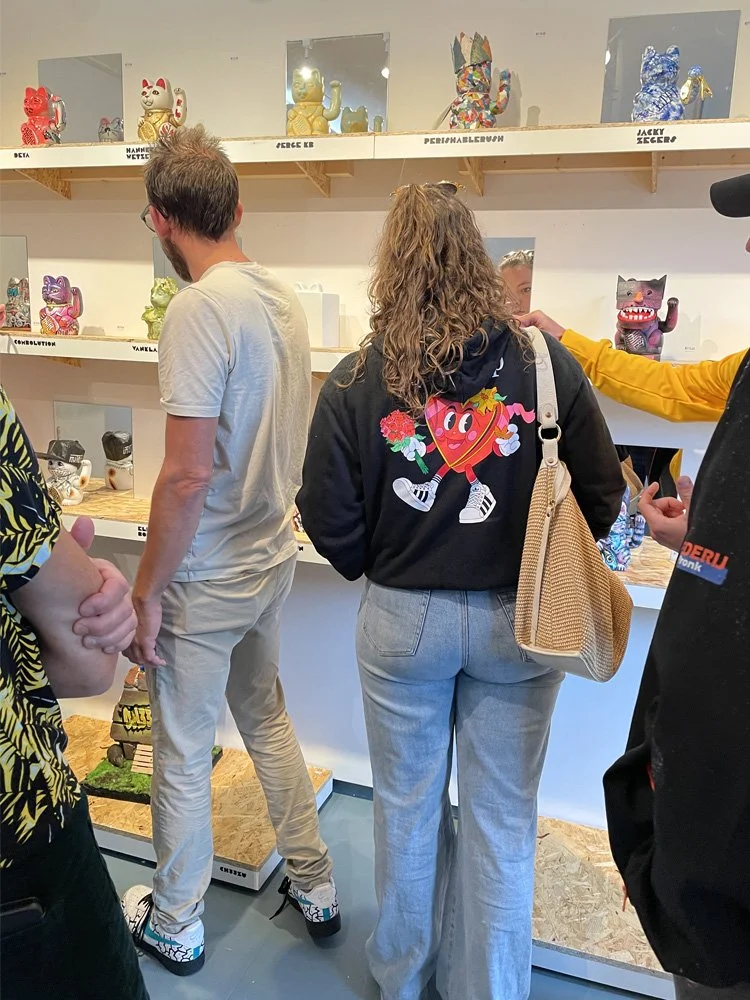 Maneki Neko By Perishable Rush-06.jpg