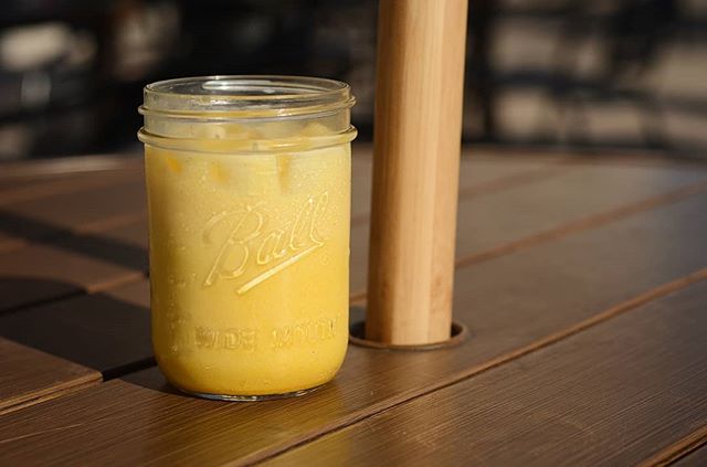 NEW DRINK?!!? Could this be a new chai drink?! Whatever could make this chai golden;)? ββοΈββοΈ
π₯
π₯
#lovedwellservedwell #spreadlove #commongracecoffeeco #coolkids #goodvibes #summertime #summervacation #dearborncoffeeshop #downtowndearborn