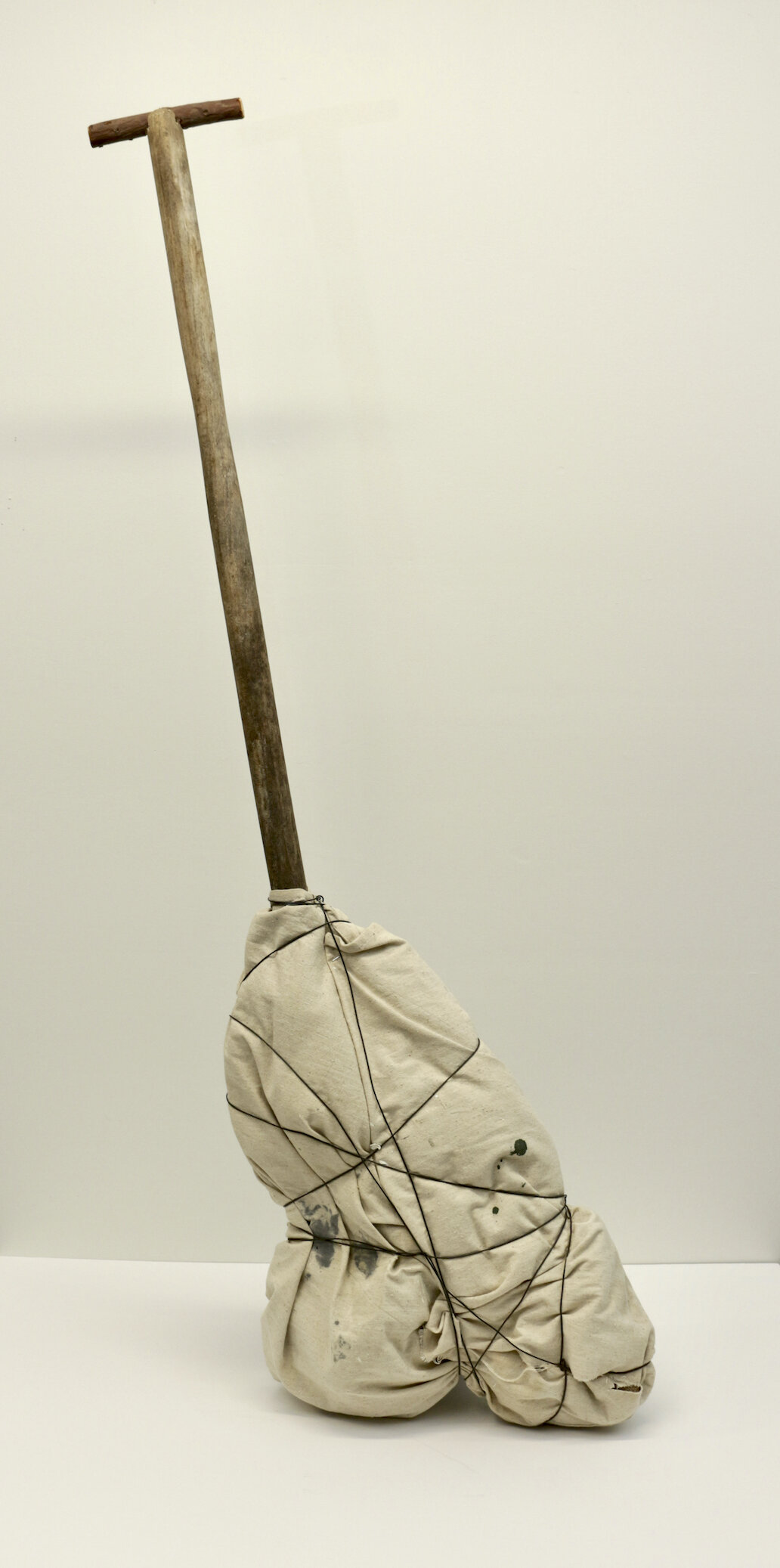 Steve Briscoe, Bindle Oar, 2020, Fabric, wire, wooden handle, 55 x 15 x 7"