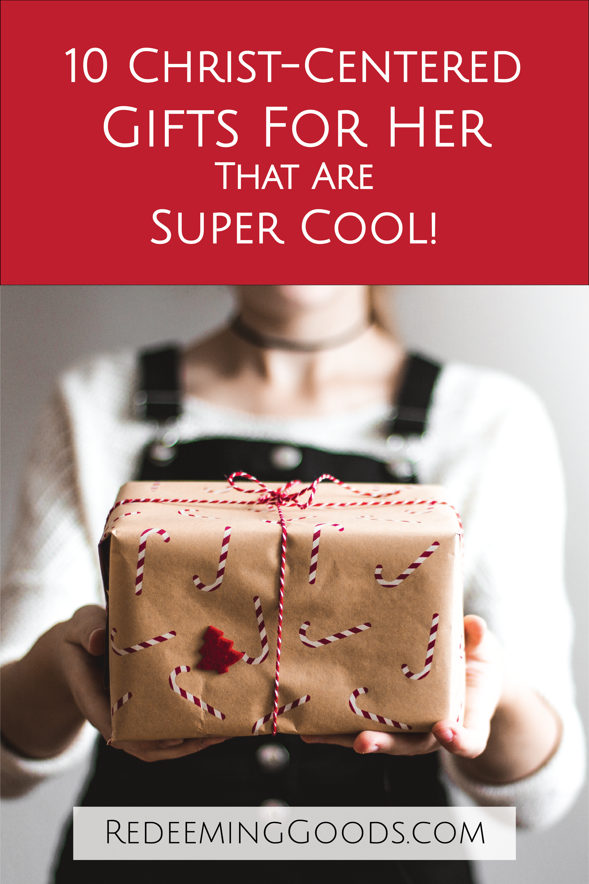 Christmas gift pin.png