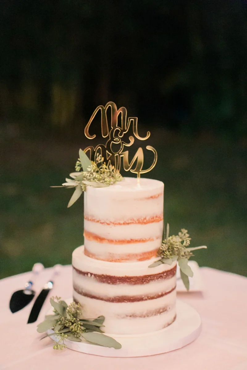 Kualoa_Ranch_Destination_Wedding_Modern_Photo_0044.jpg