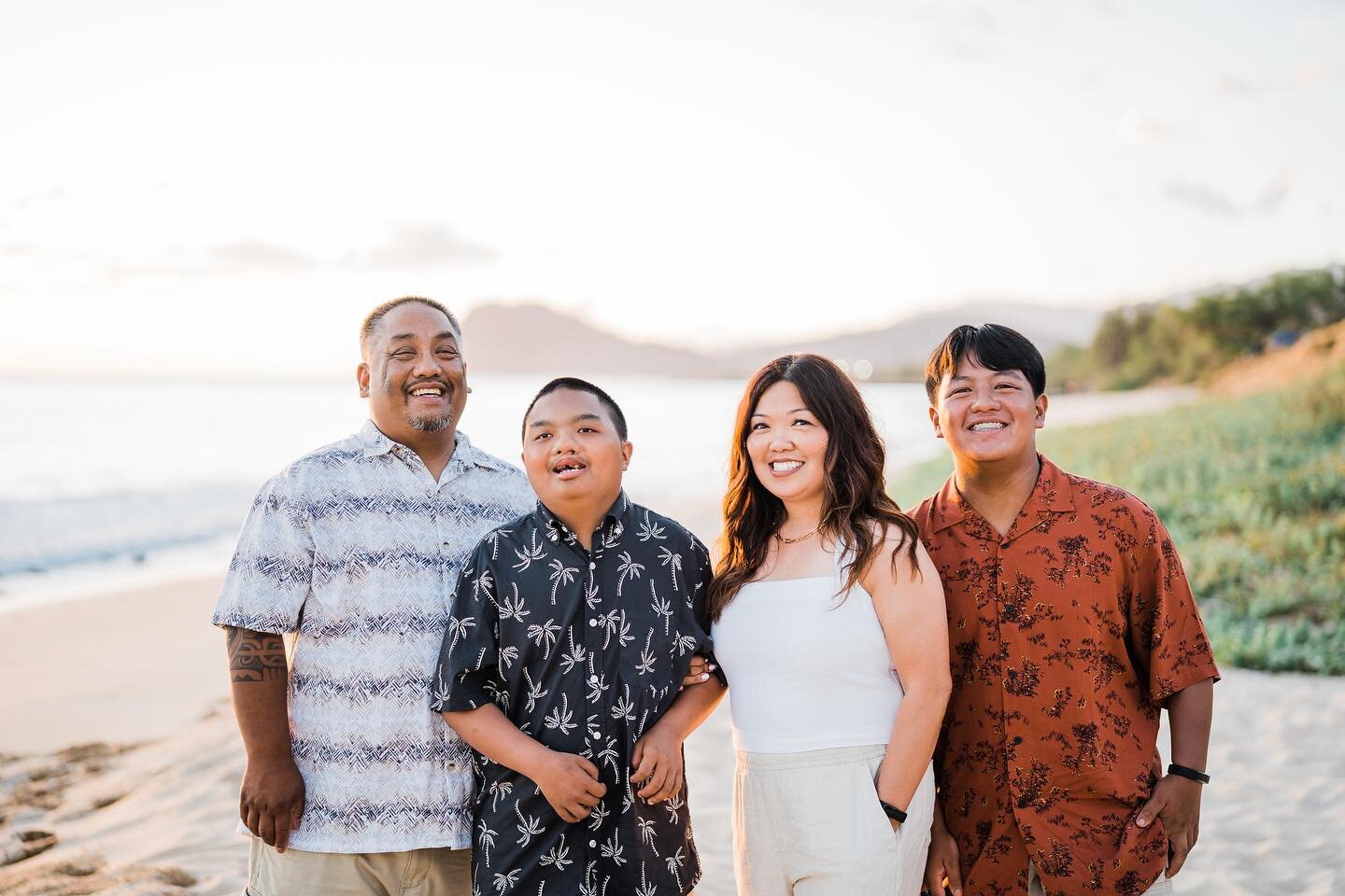 Always awesome to have clients come back and keep taking their family photos with me. Love seeing everyone&rsquo;s kids grow, but I&rsquo;m definitely feeling old! Met this beautiful family over 10 years ago&mdash;can&rsquo;t wait to see them again. 