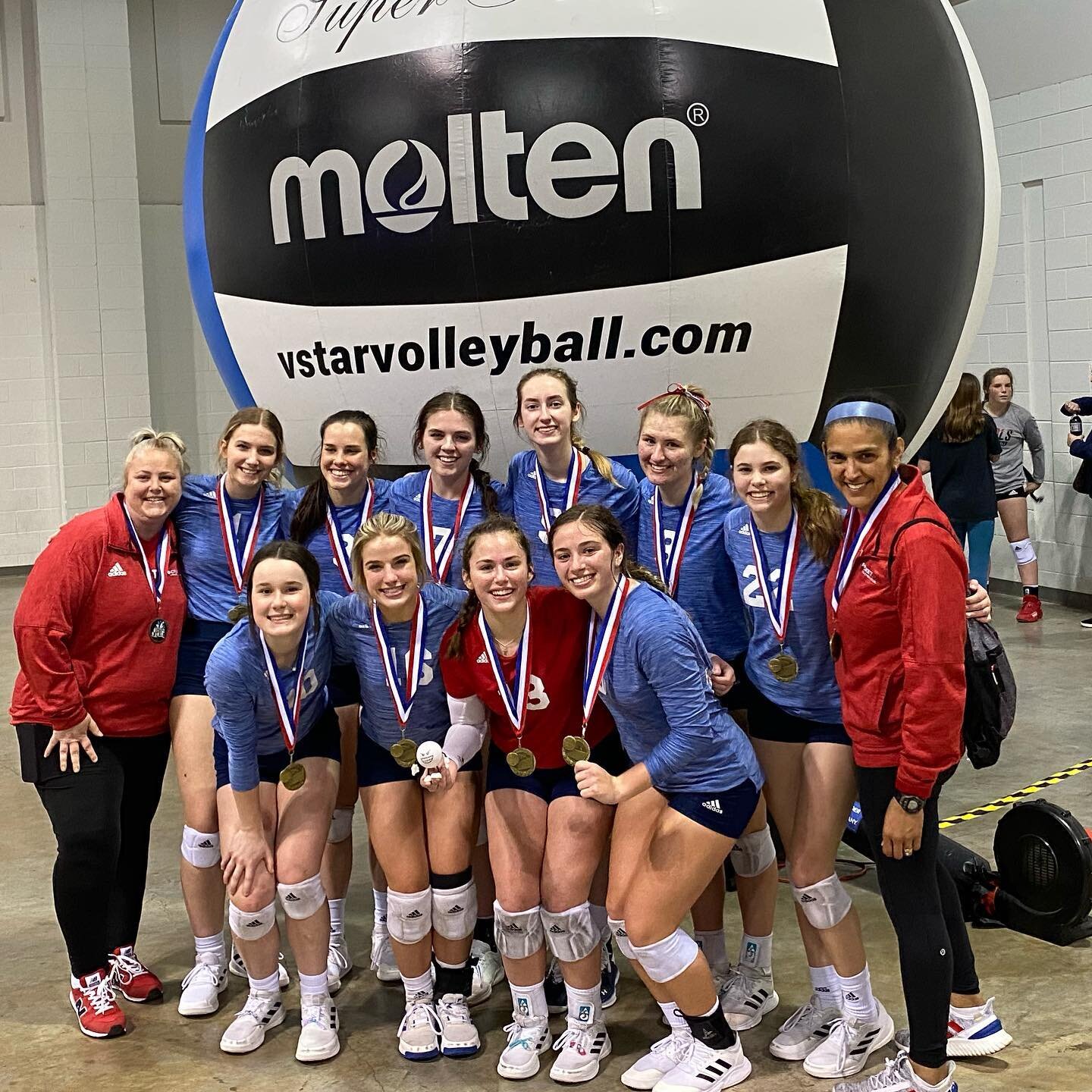 Red River Classic 2022 CHAMPS 17/18 division!  Way to go RVC 18s and a huge THANK YOU to our coaches!  #rocketfuelvbc #getrocketfueled #shreveport #bossier #volleyball #volleyballlife