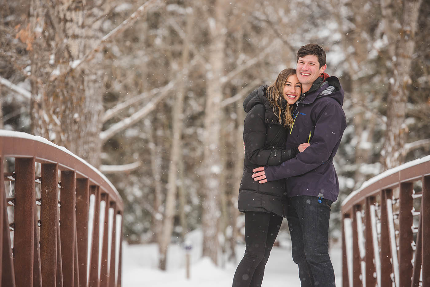 telluride-engagement-session-in-snow.jpg