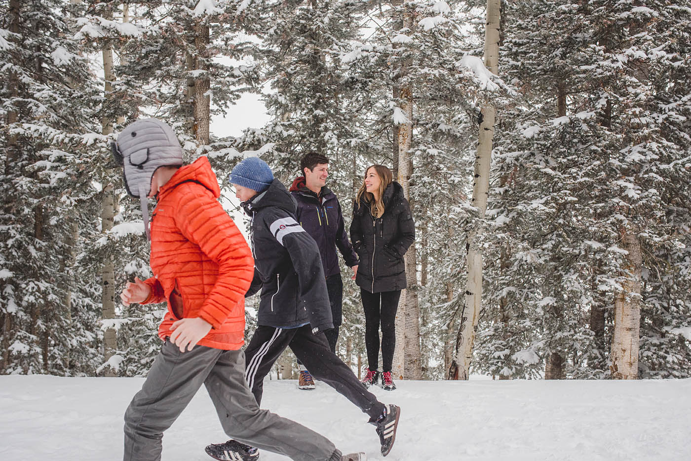 kids-running-by-in-snow.jpg