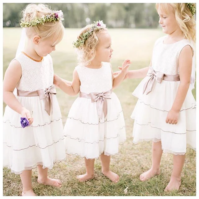 The most precious little ladies.
—
#austinkyliephotography