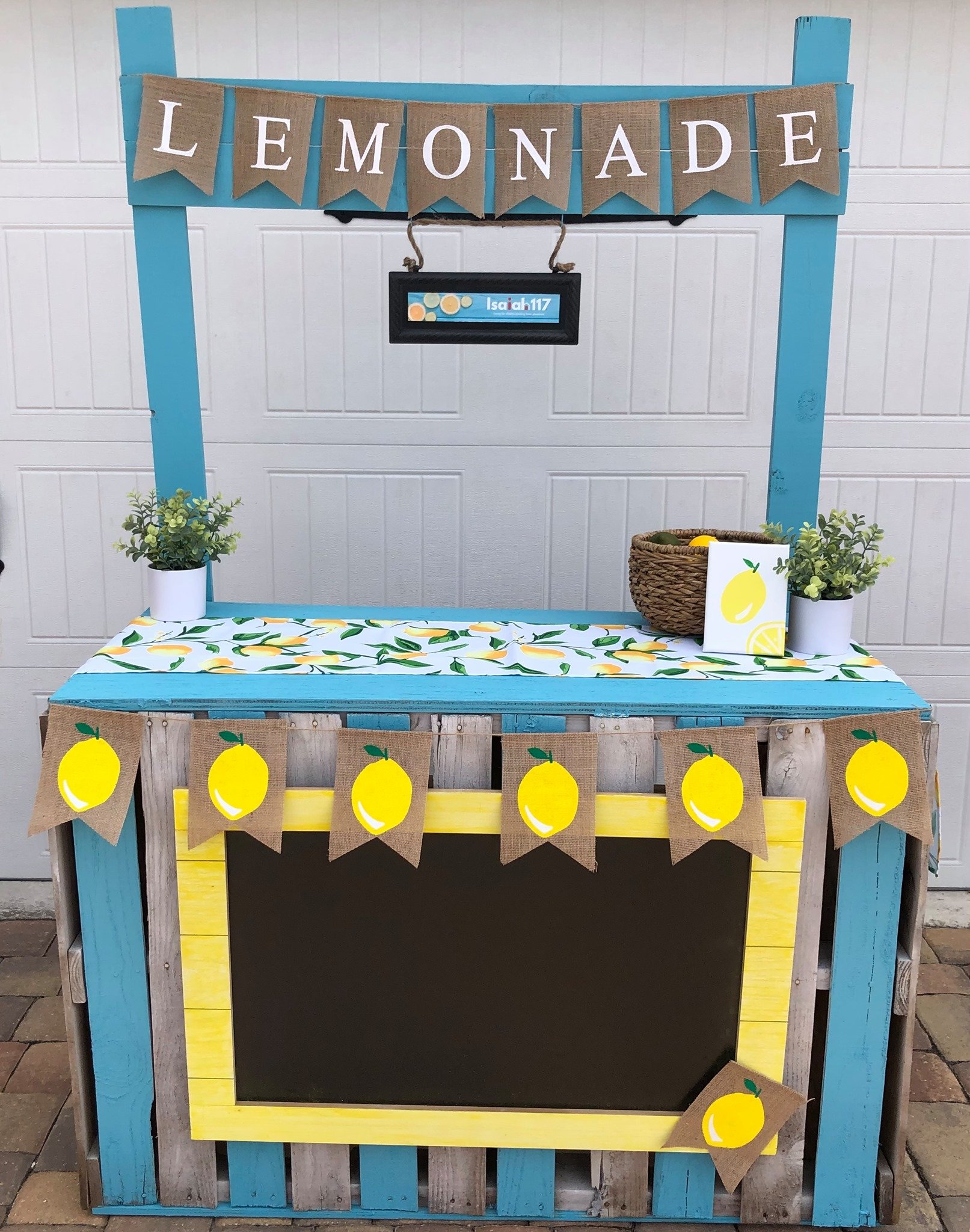 Lemonade Stands — Isaiah 117 House
