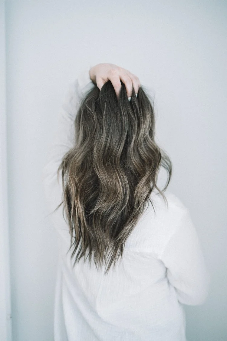 beach waves loose curls wedding hair