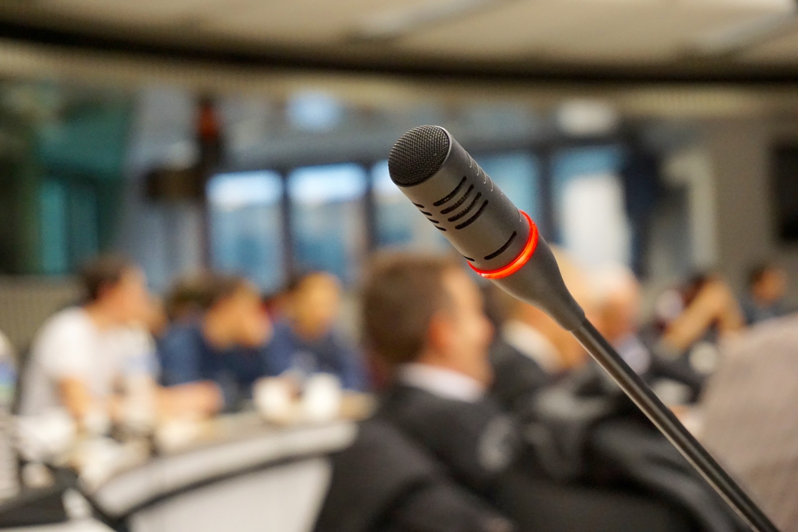 microphone-active-talk-conference-meeting-audio.jpg