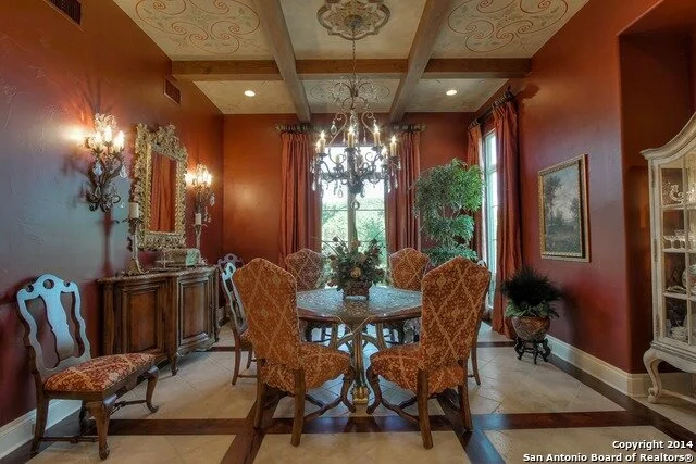 12._Dining_Room.JPG