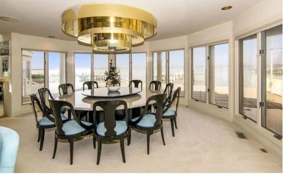 Dining Room.JPG