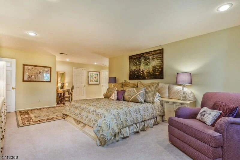 Mc Guire master bedroom.jpg