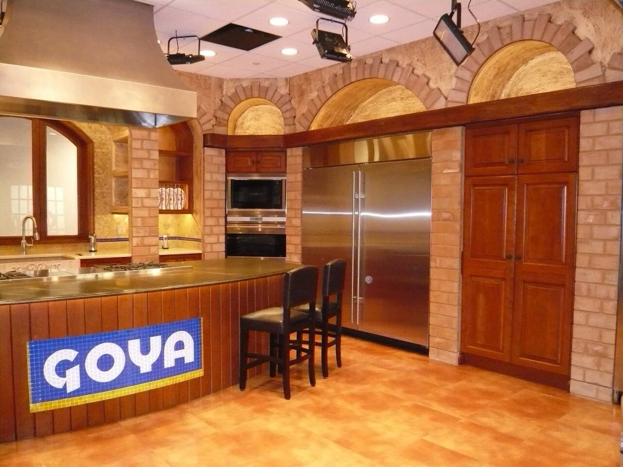 Interior_Decisions_-_Goya'a_Kitchen_1_(15).JPG