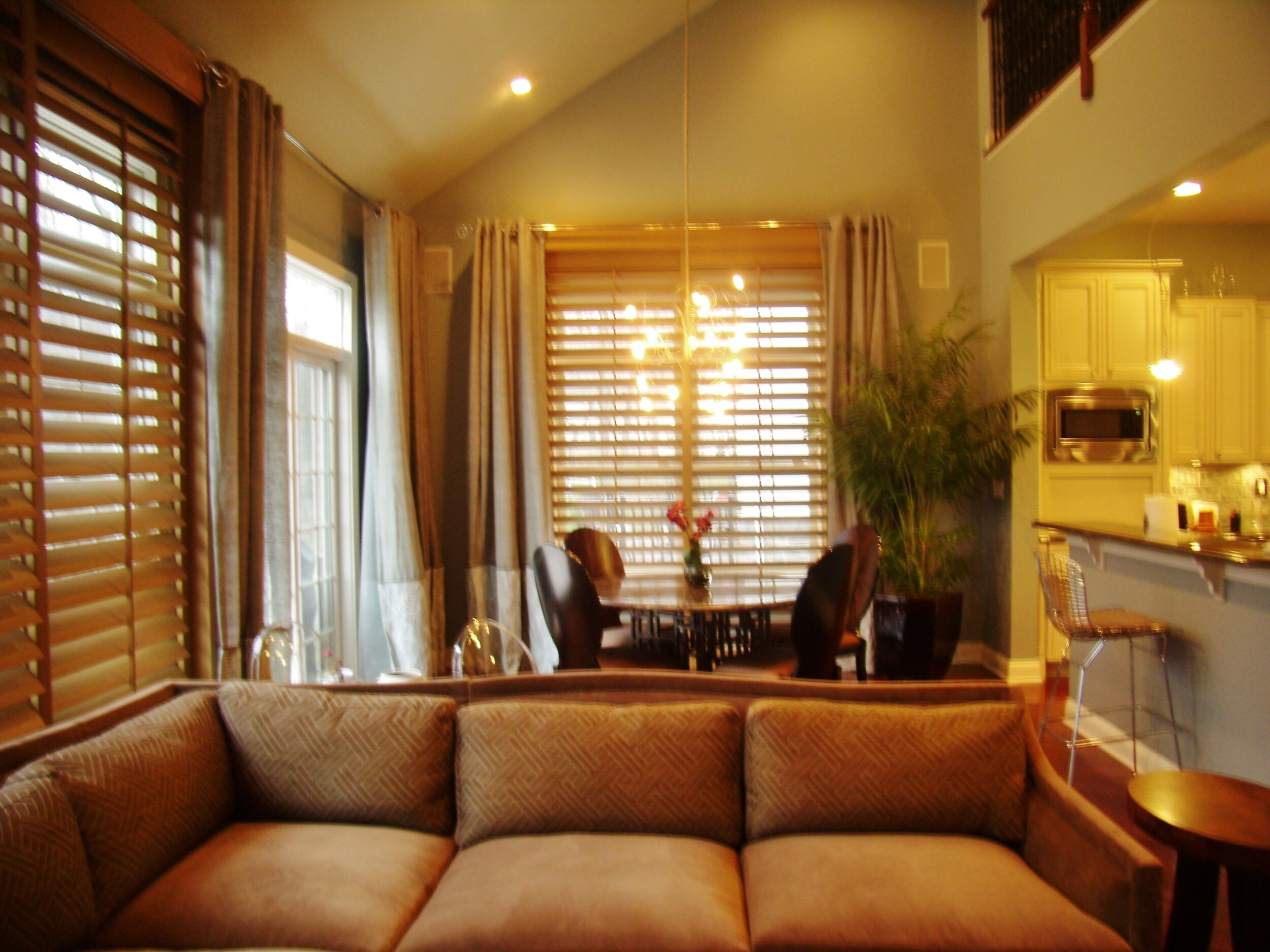2. In progress view of FR-Kitchen dinig area.JPG