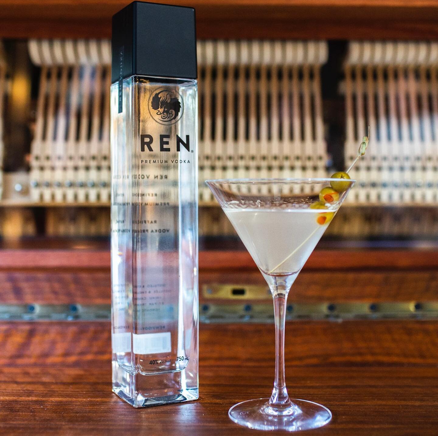 Perfecting a craft takes time, attention to detail and a dedication to quality - something we know all too well, and one of the many reasons we were thrilled to have @renpremiumvodka join us at the launch of Crescendo last week. 

Thank you Renato, N