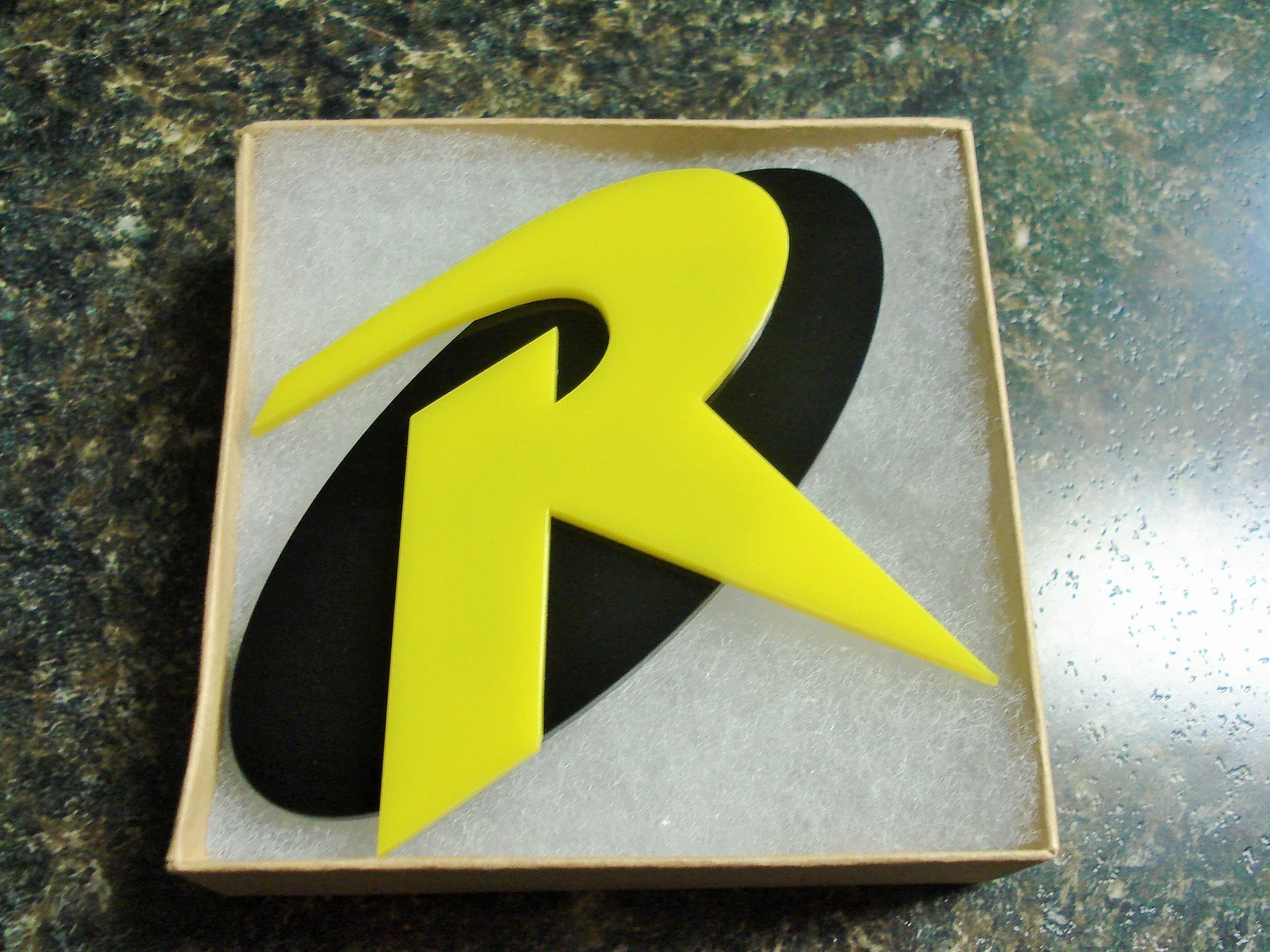 Robin Logo - Black and Yellow.JPG