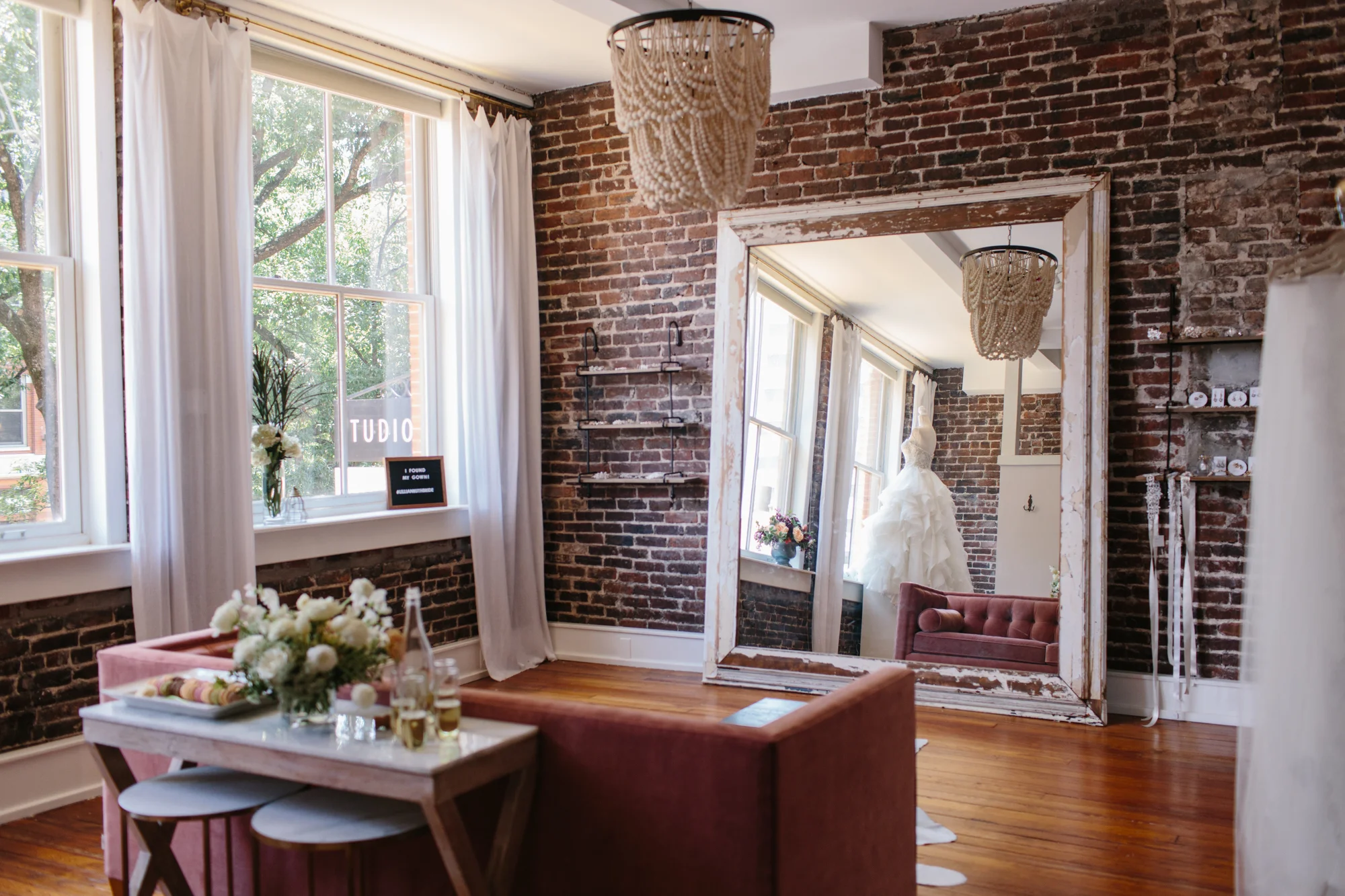Lillian_Ruth_Bridal_Abigail_Malone_Photography-96.jpg