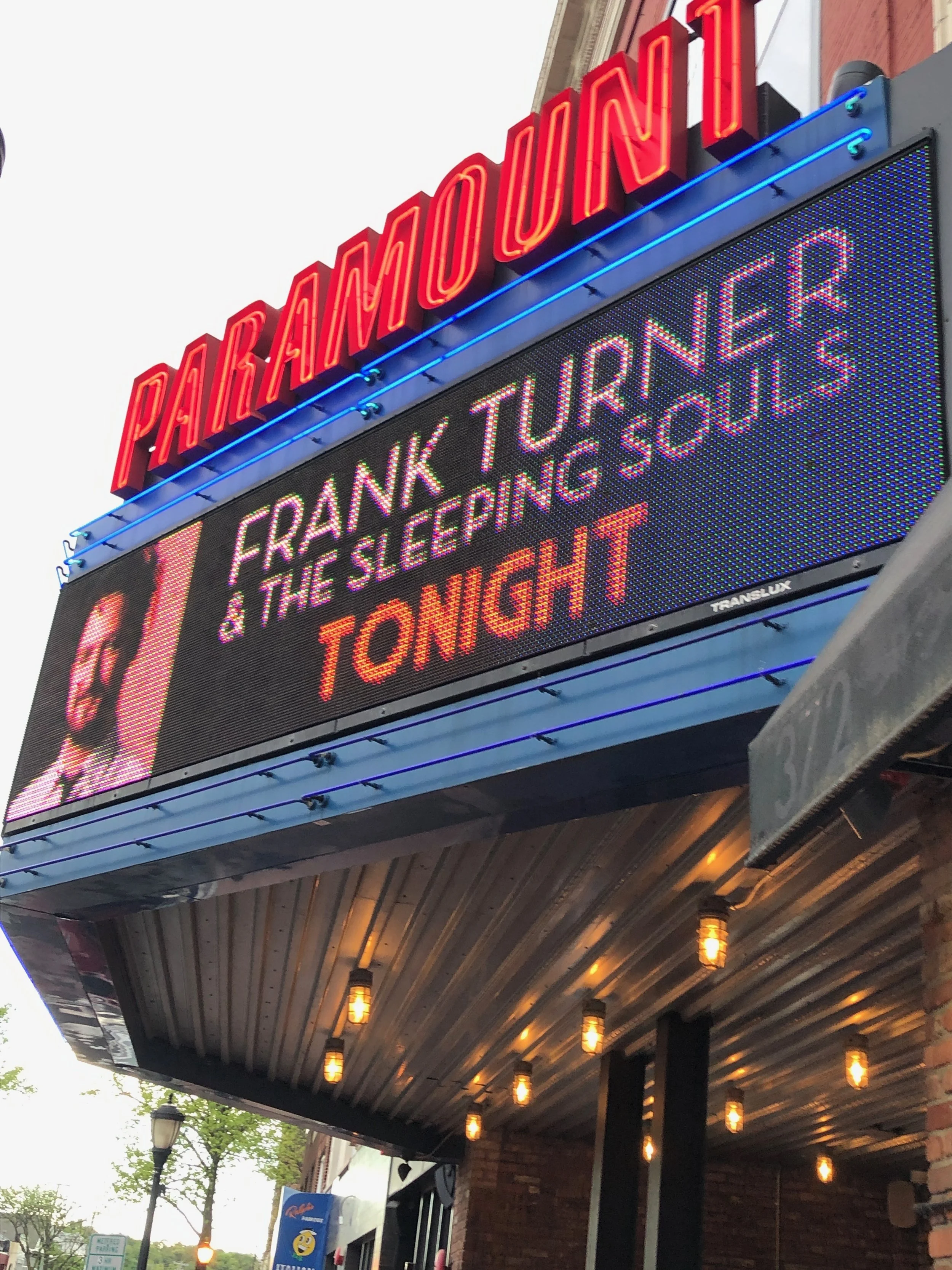 Our Talk with Frank Turner: Punk Rock, Vulnerability, and the Impracticality of Mohawks