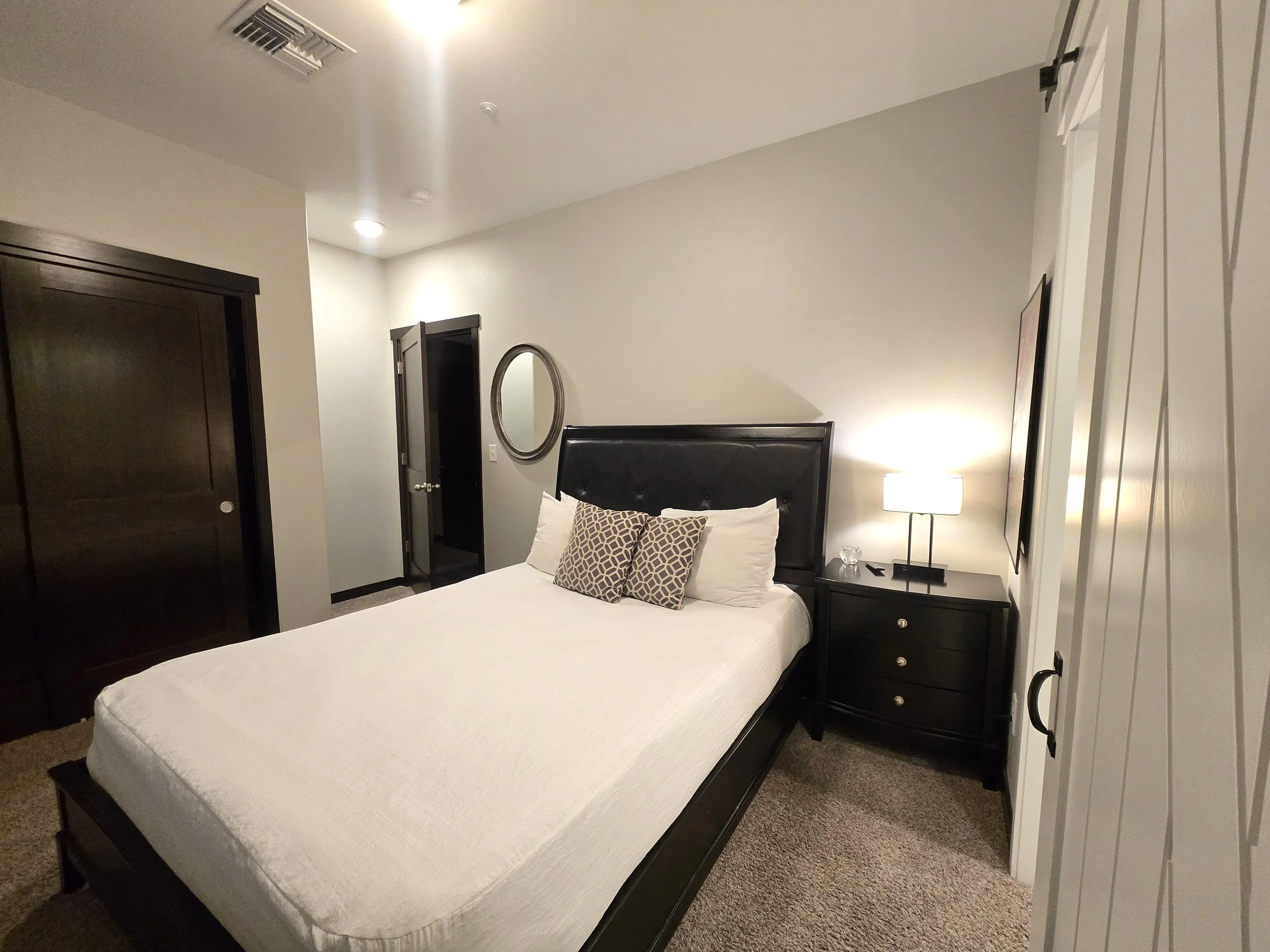 Spaside master bedroom 4.jpg