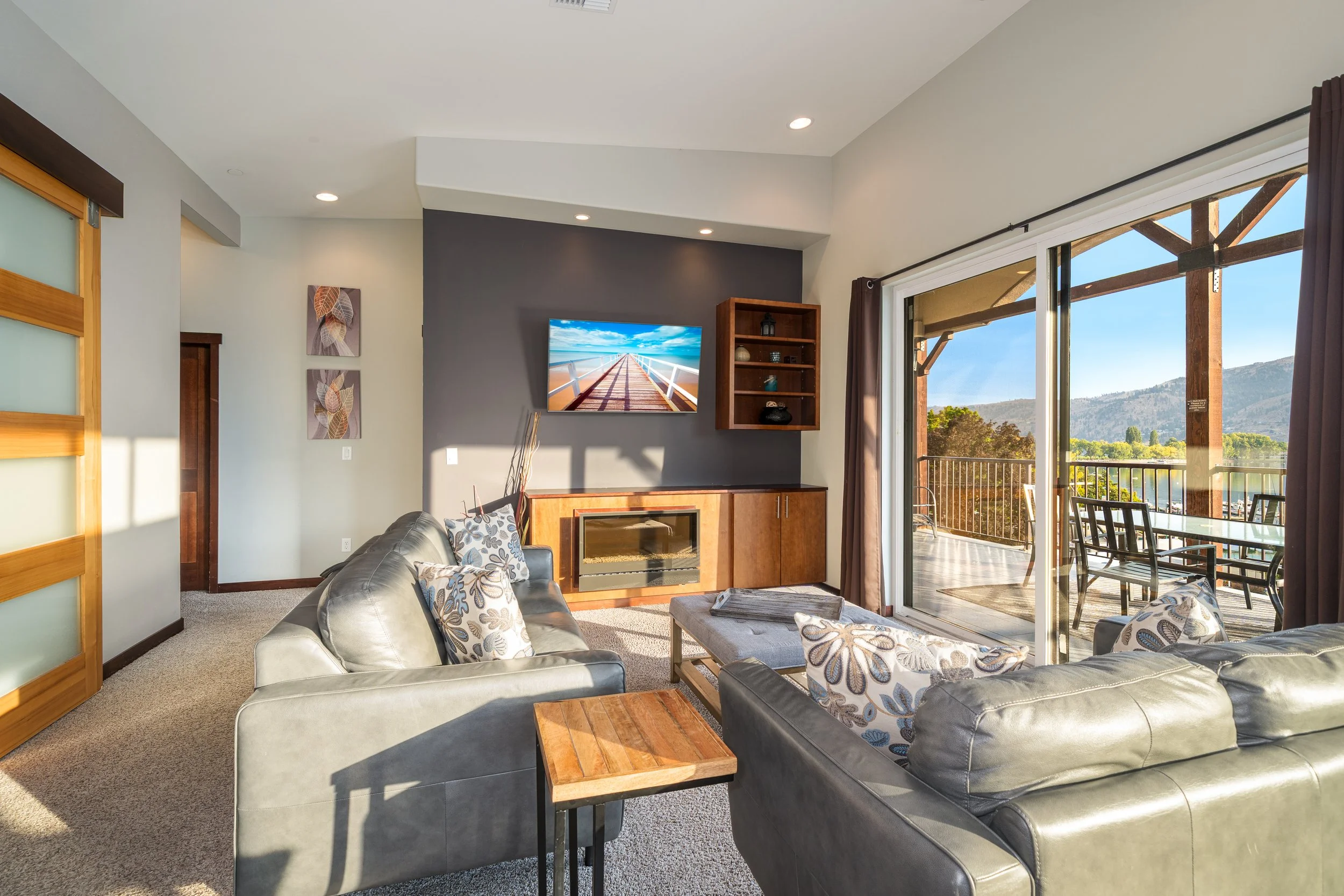 Apple Blossom living rm 2 2025.jpg