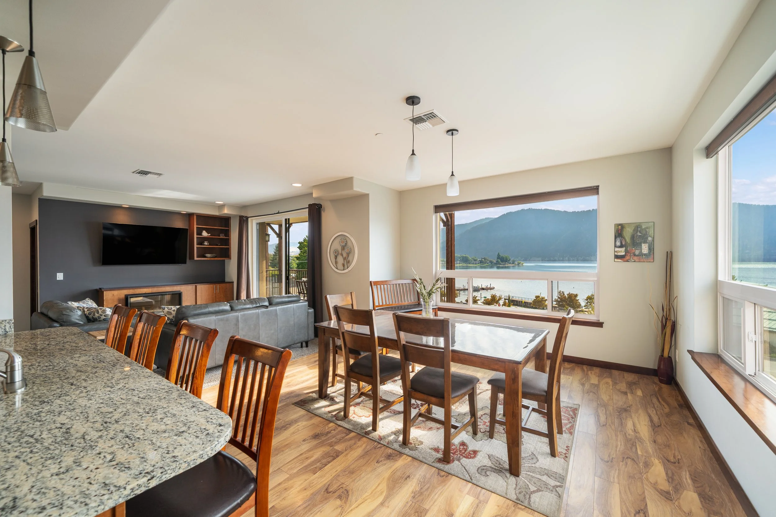 Lilac Lavender dining room 2025.jpg