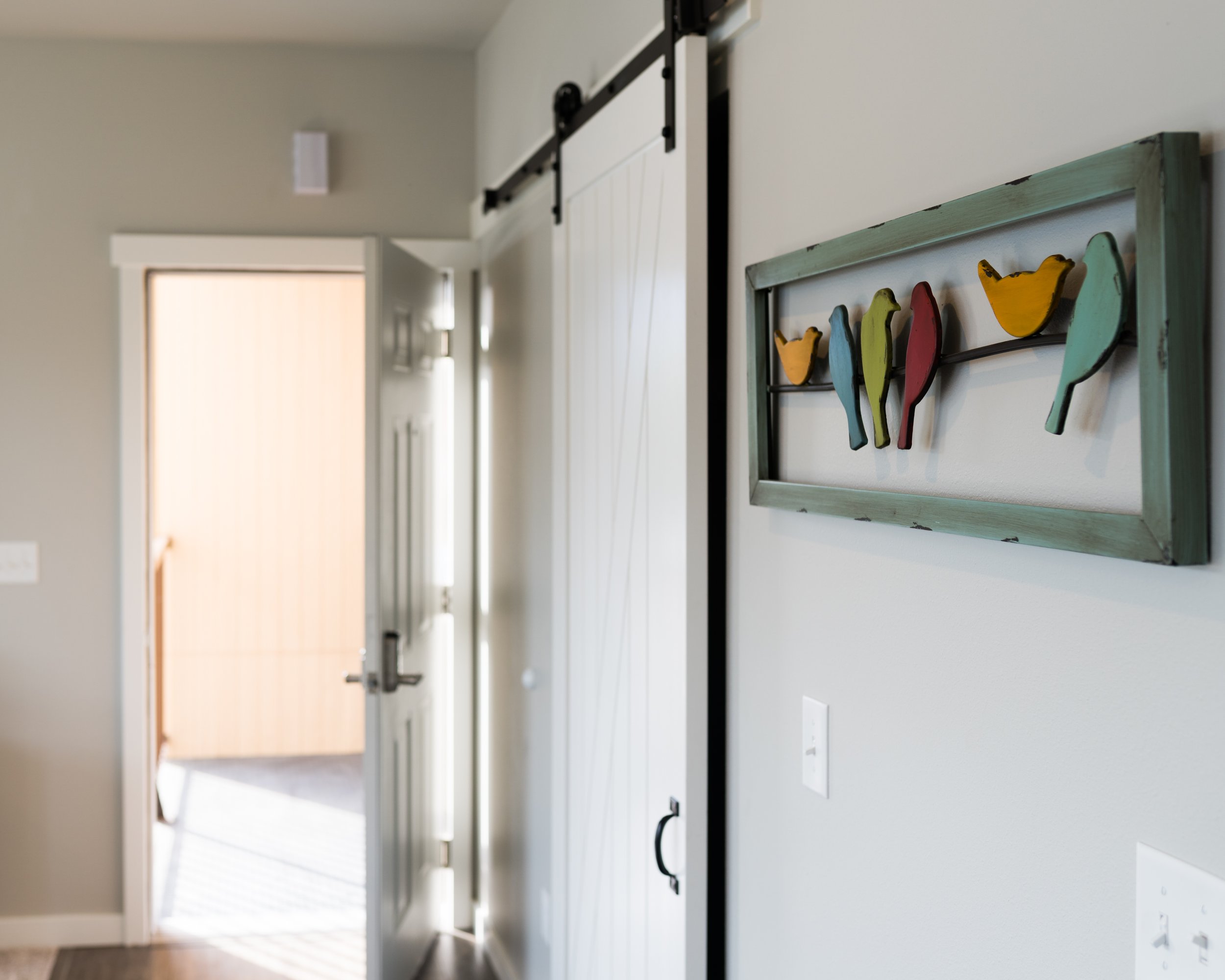 Orchard Vineyard 3 - livingroom hall 2025.jpg