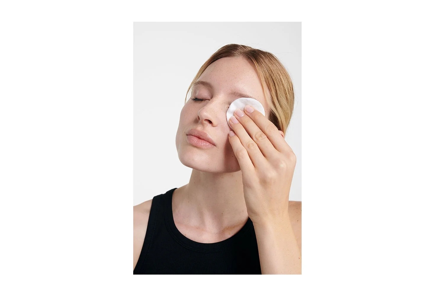 Eye Make-up Remover model.jpg