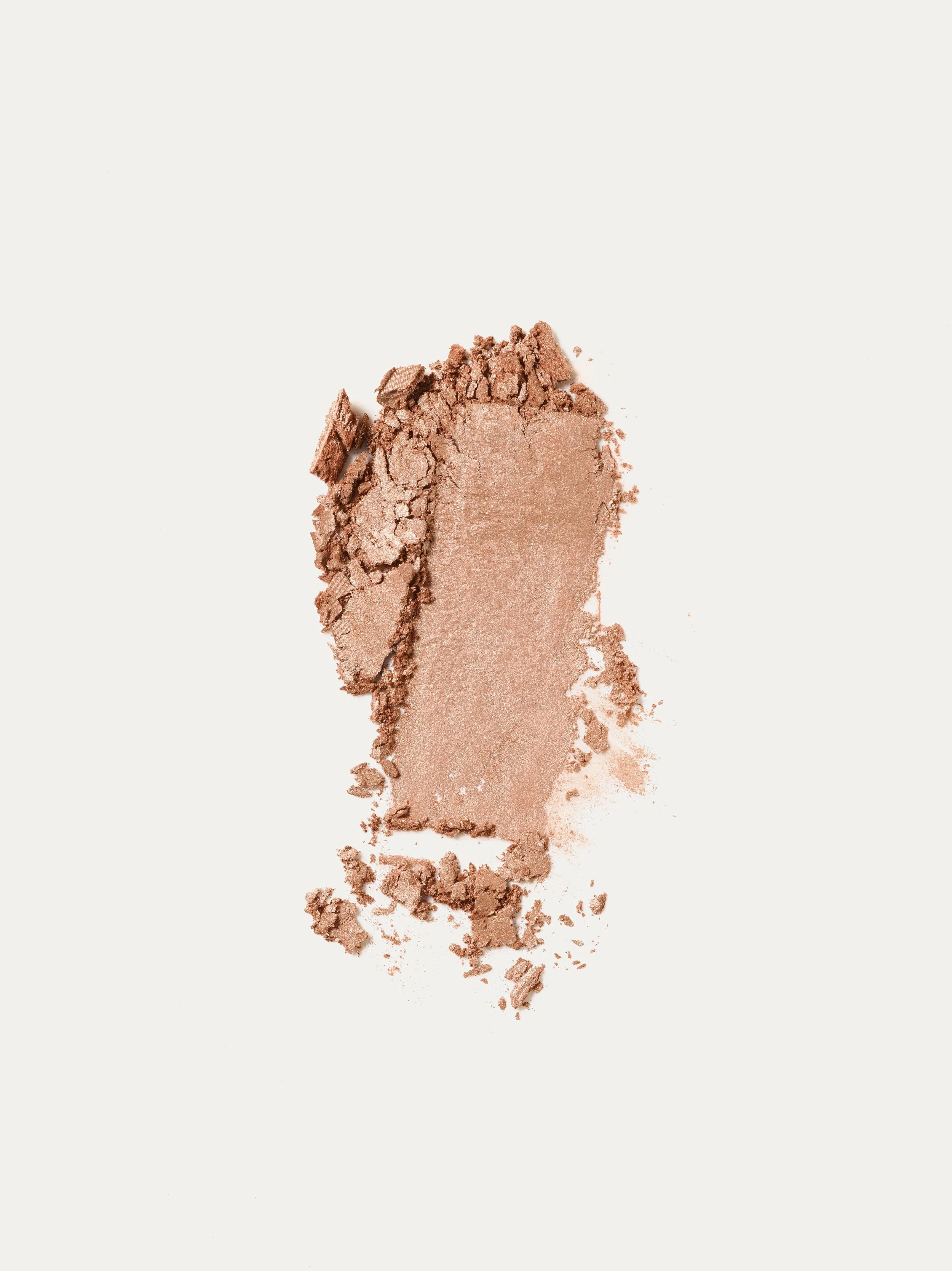 Eyeshadow 08 golden topaz Texture 02 INT Grey_dic_master.jpg