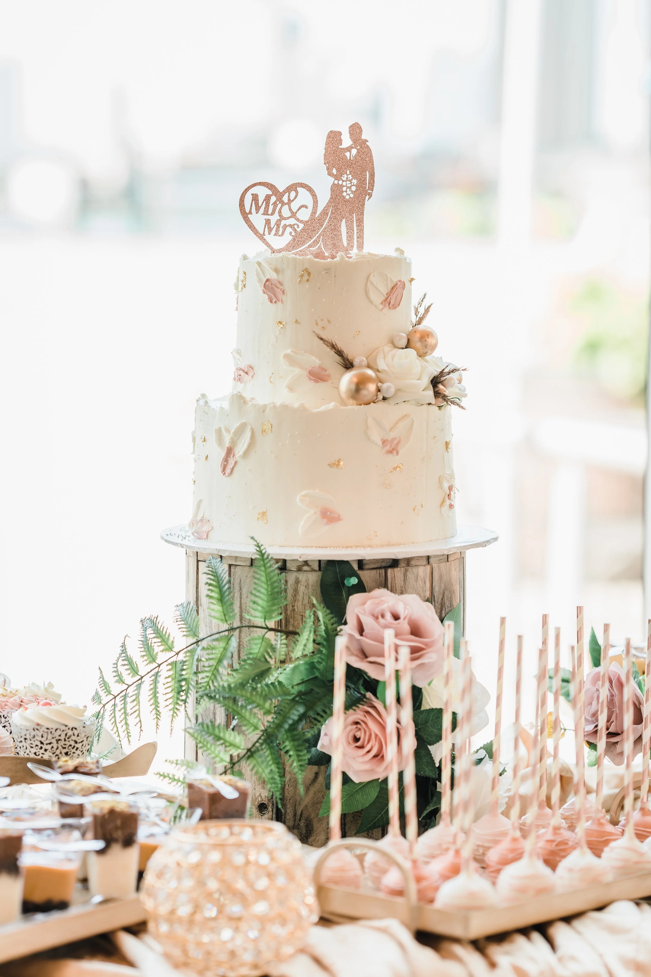 Cake-73101283.jpg