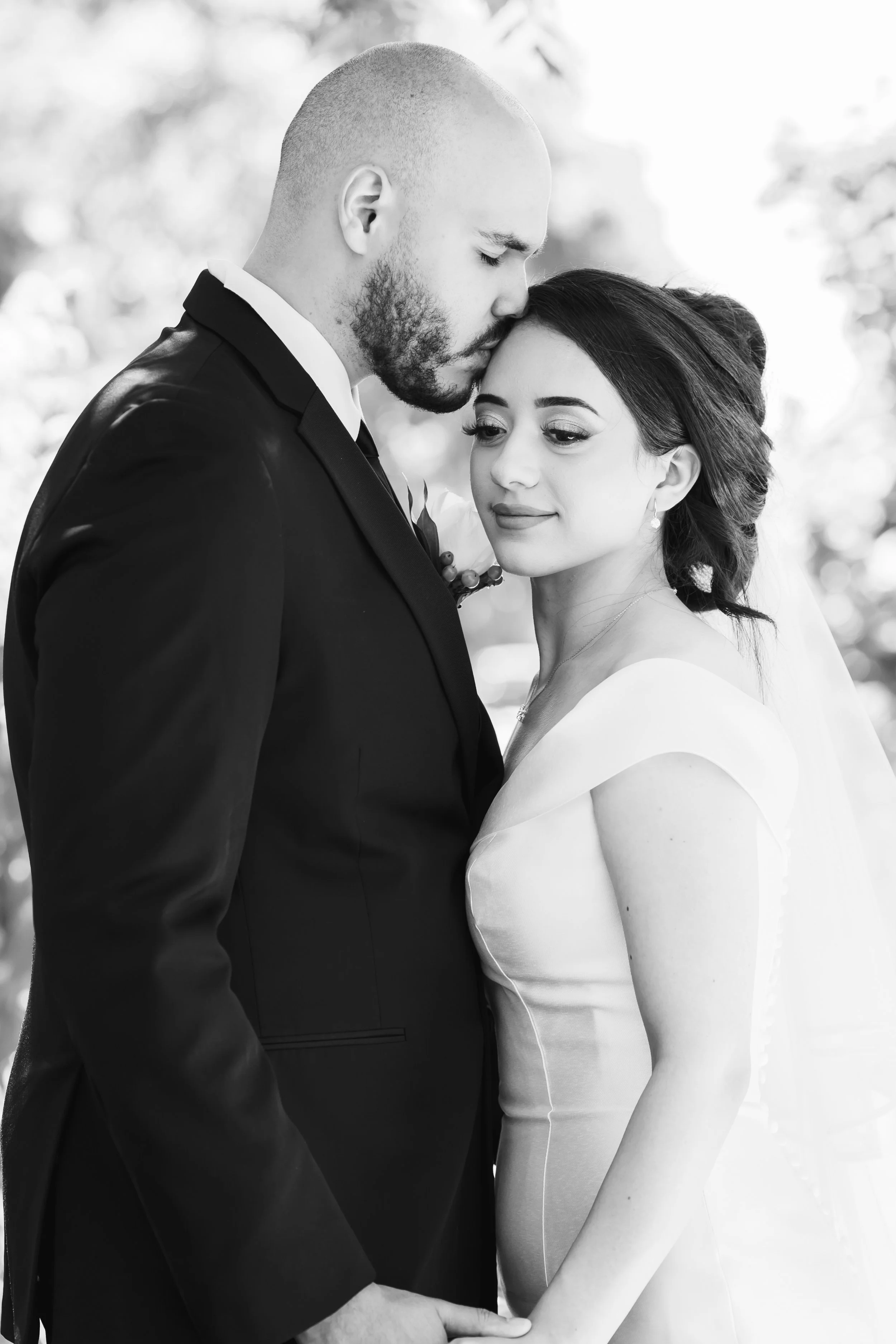 Couple Portrait-73101213.jpg