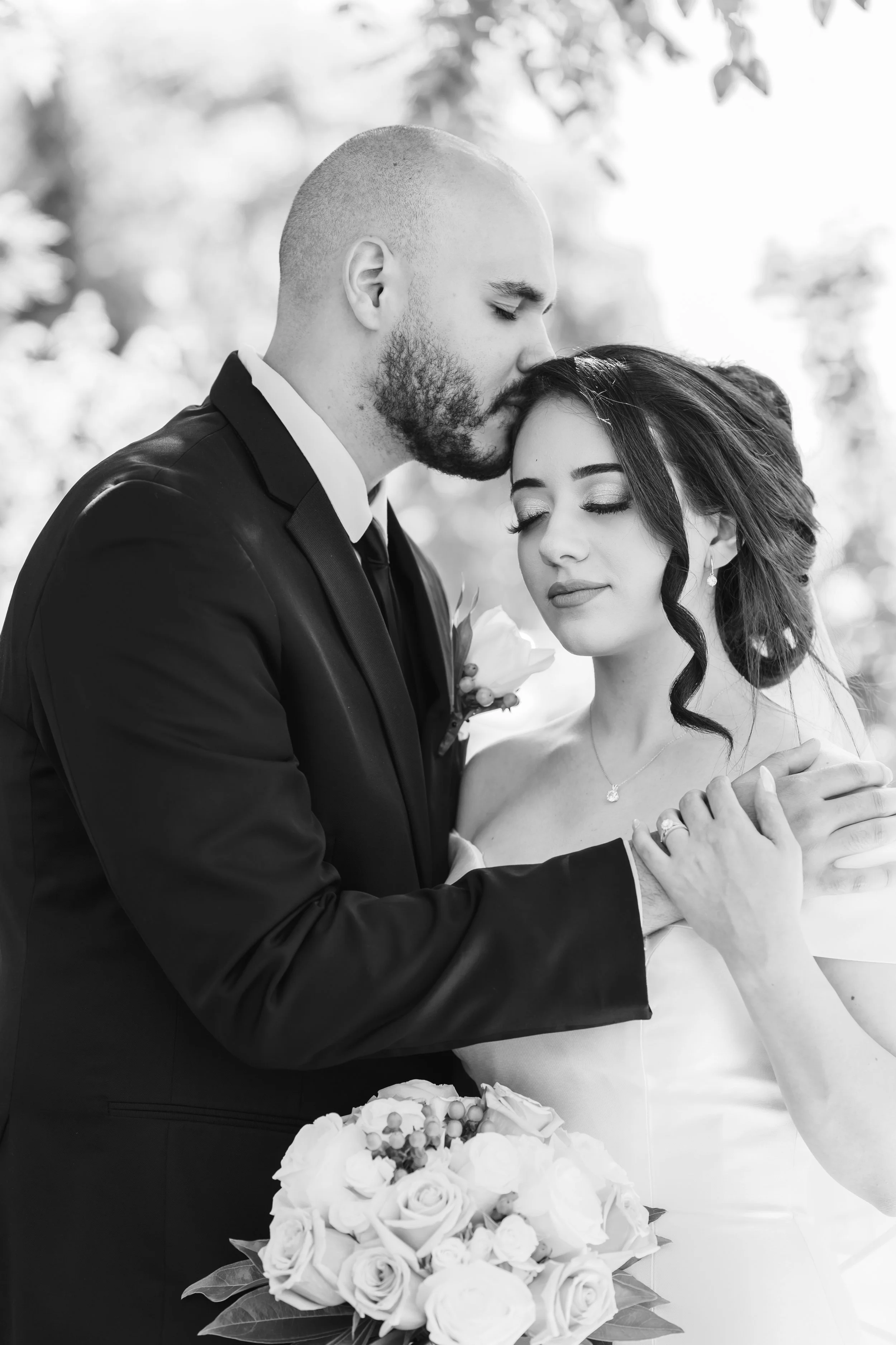 Couple Portrait-73101276.jpg