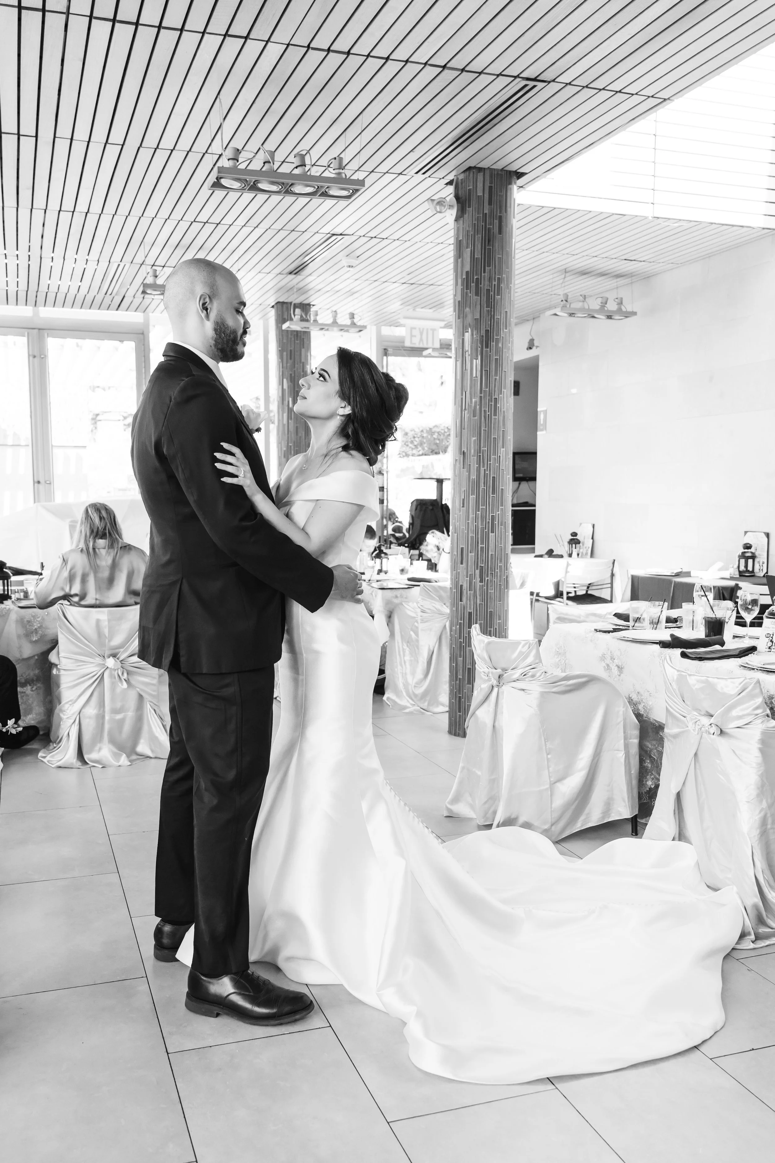 Reception-73201351-B&W.jpg