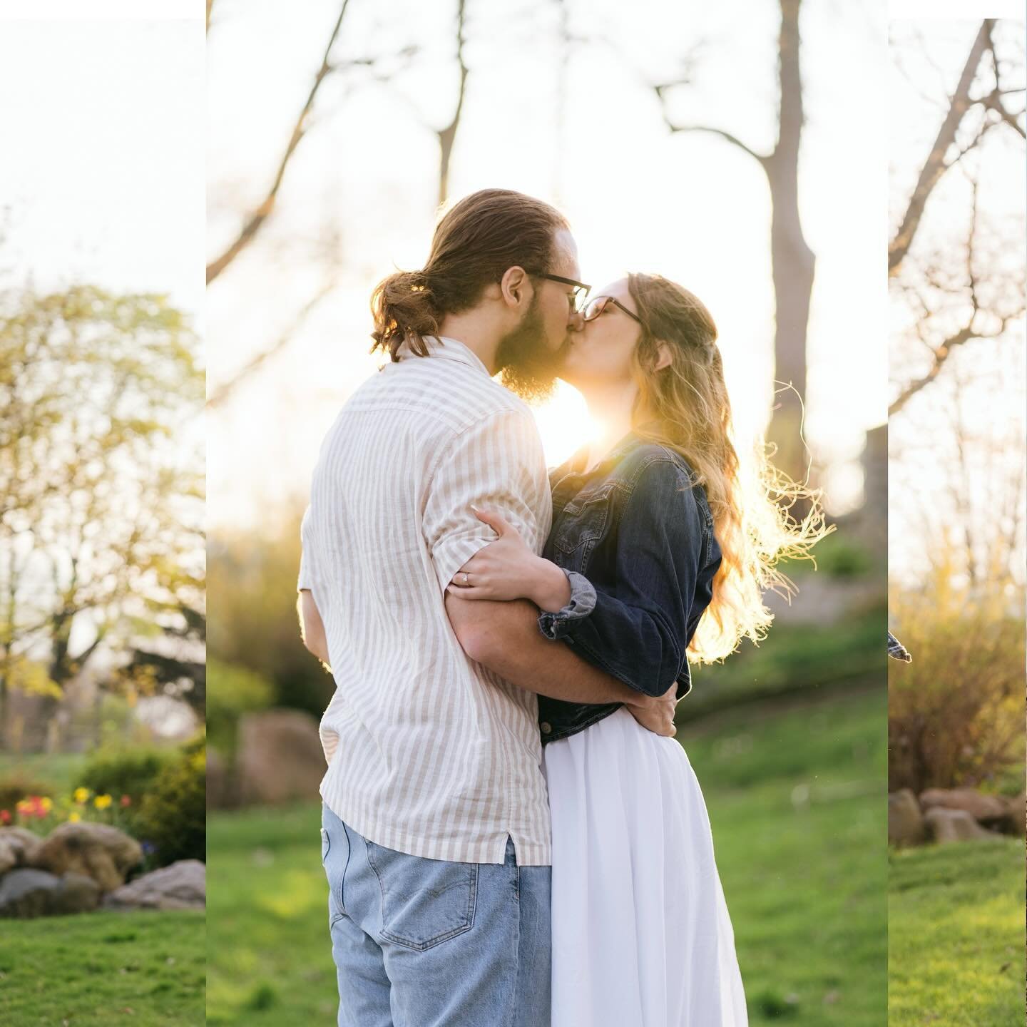 It is a blessing to get to meet and work with these two. Engagement session during golden hour is always dreamy. Can&rsquo;t wait to shoot their wedding. 💕

#engagementphotos #ontarioweddingphotographer #windsorphotographer #goldenhourphotography #t