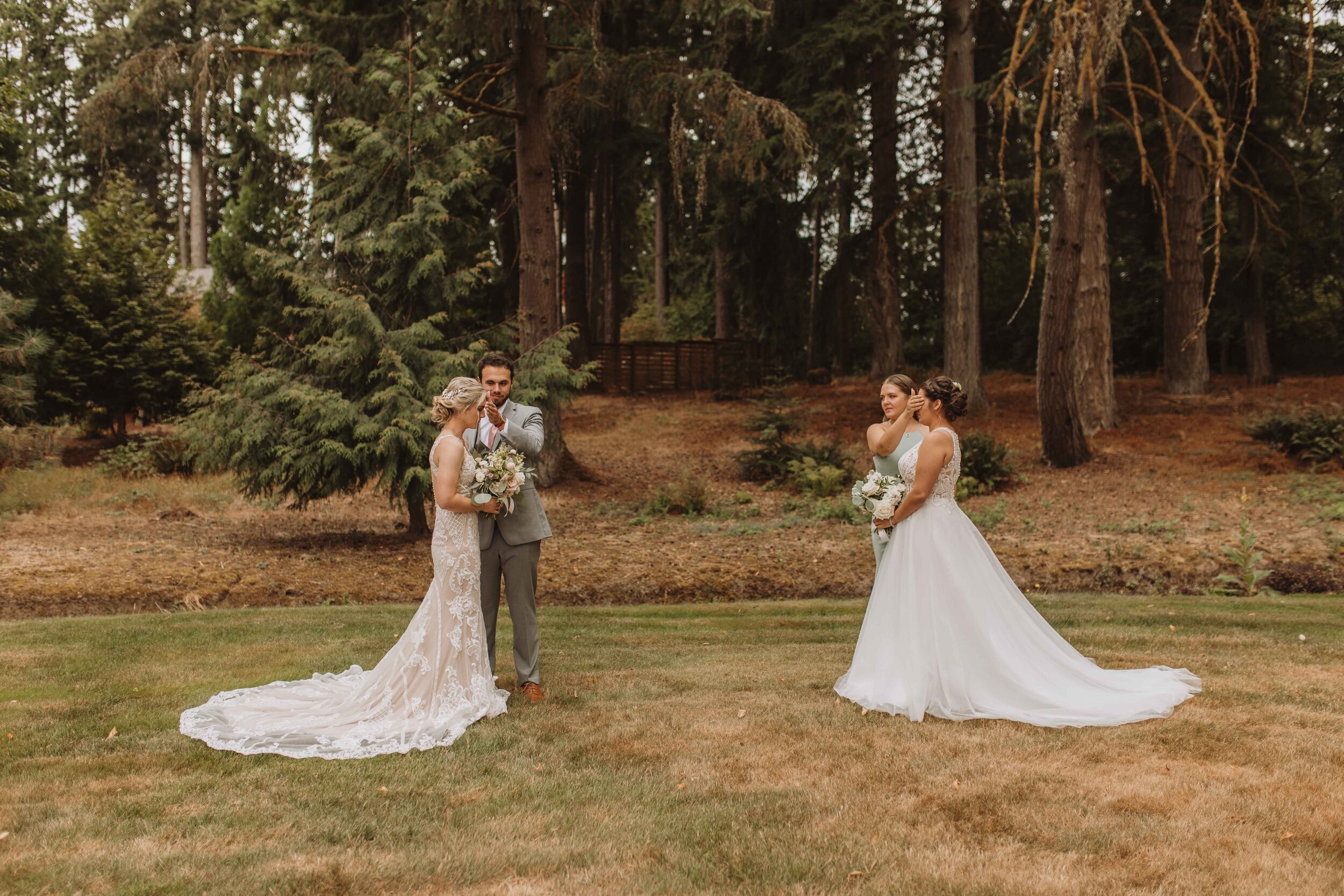molly-alix-backyard-warren-oregon-wedding-2021-222.jpg