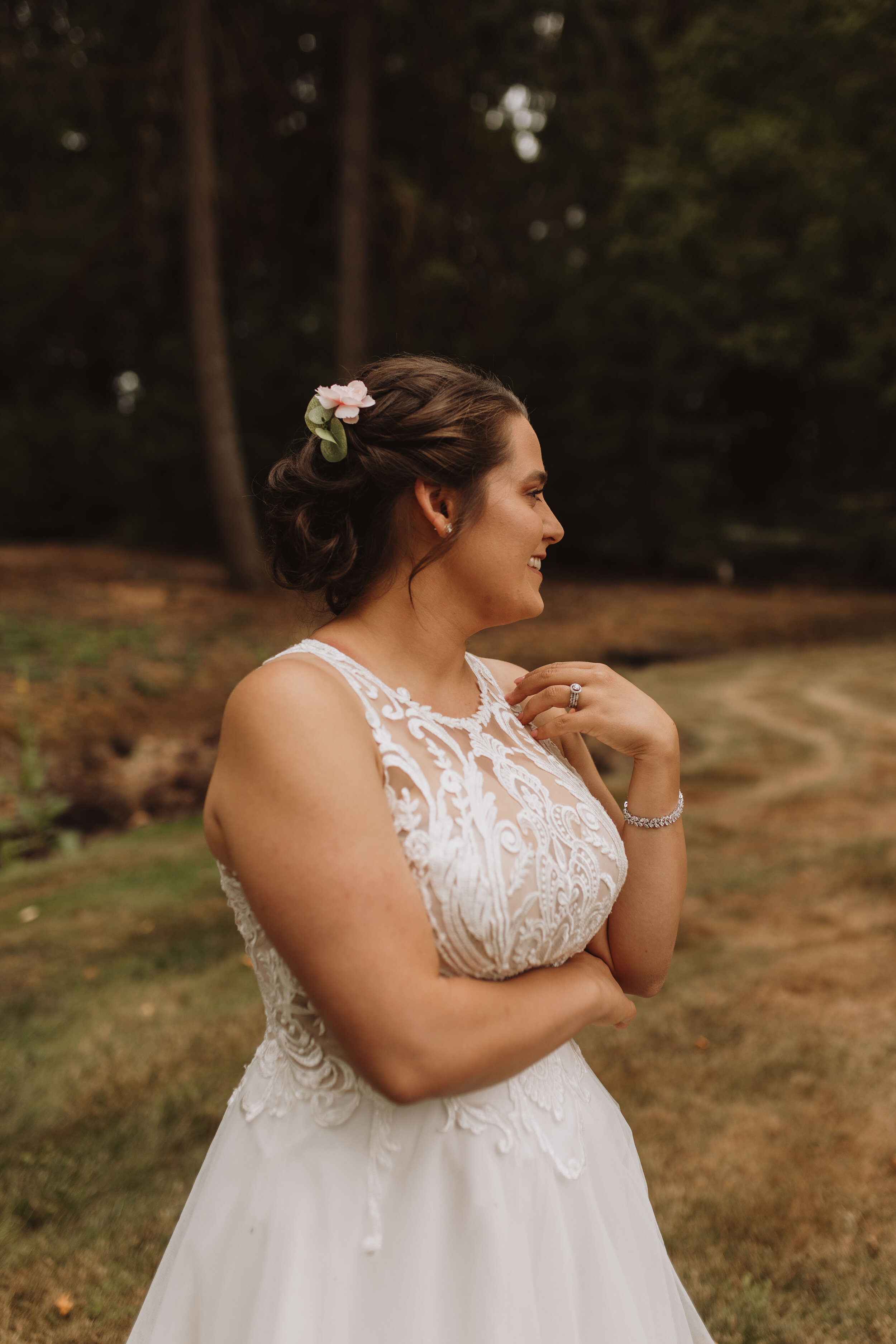 molly-alix-backyard-warren-oregon-wedding-2021-236.jpg