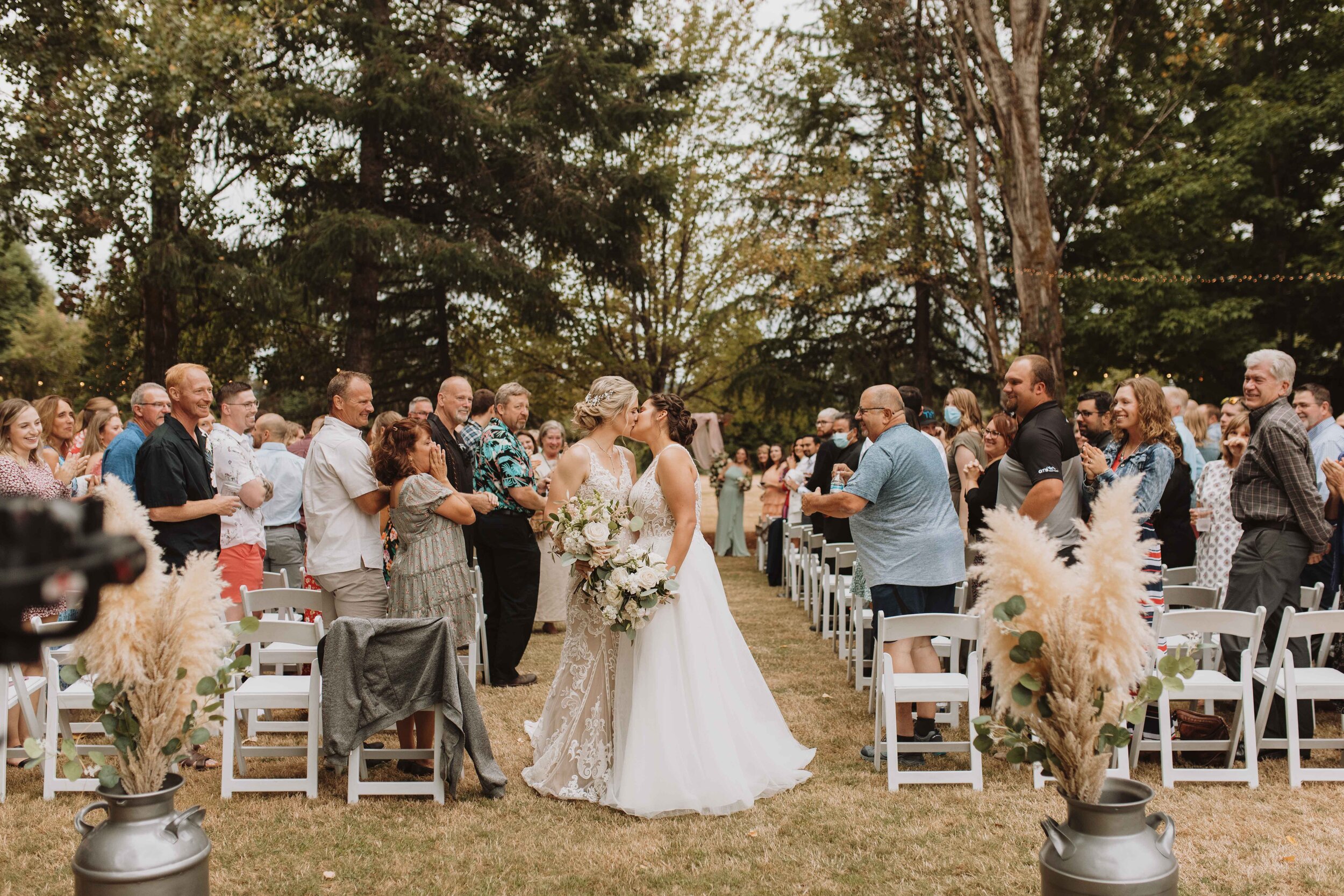 molly-alix-backyard-warren-oregon-wedding-2021-88.jpg