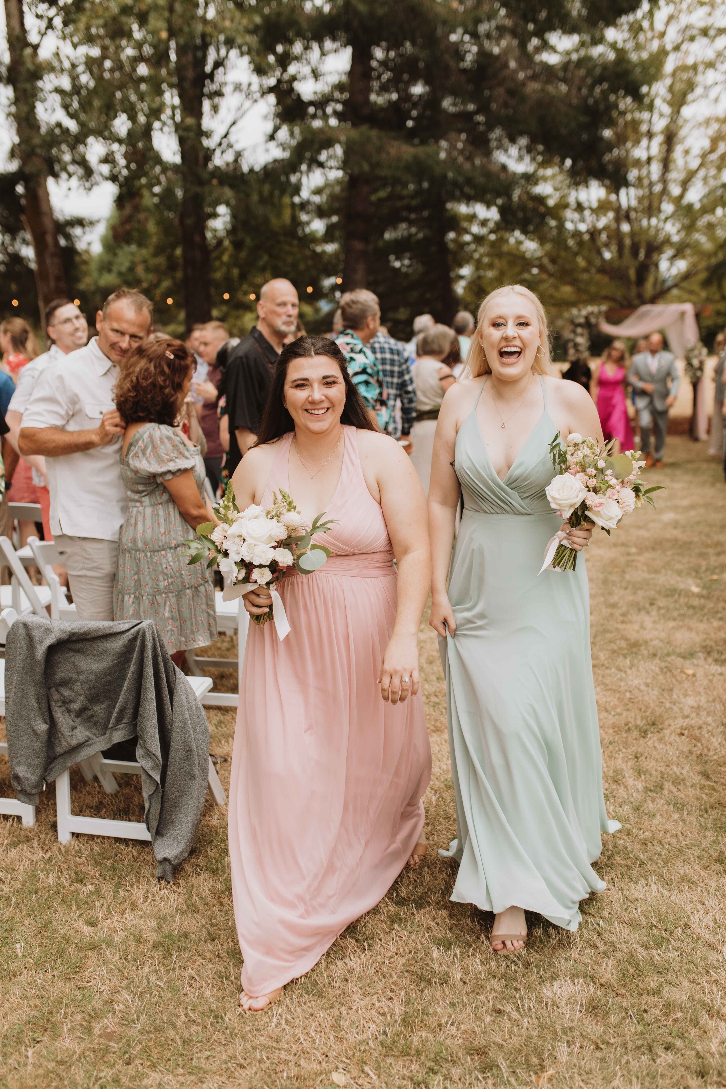 molly-alix-backyard-warren-oregon-wedding-2021-95.jpg